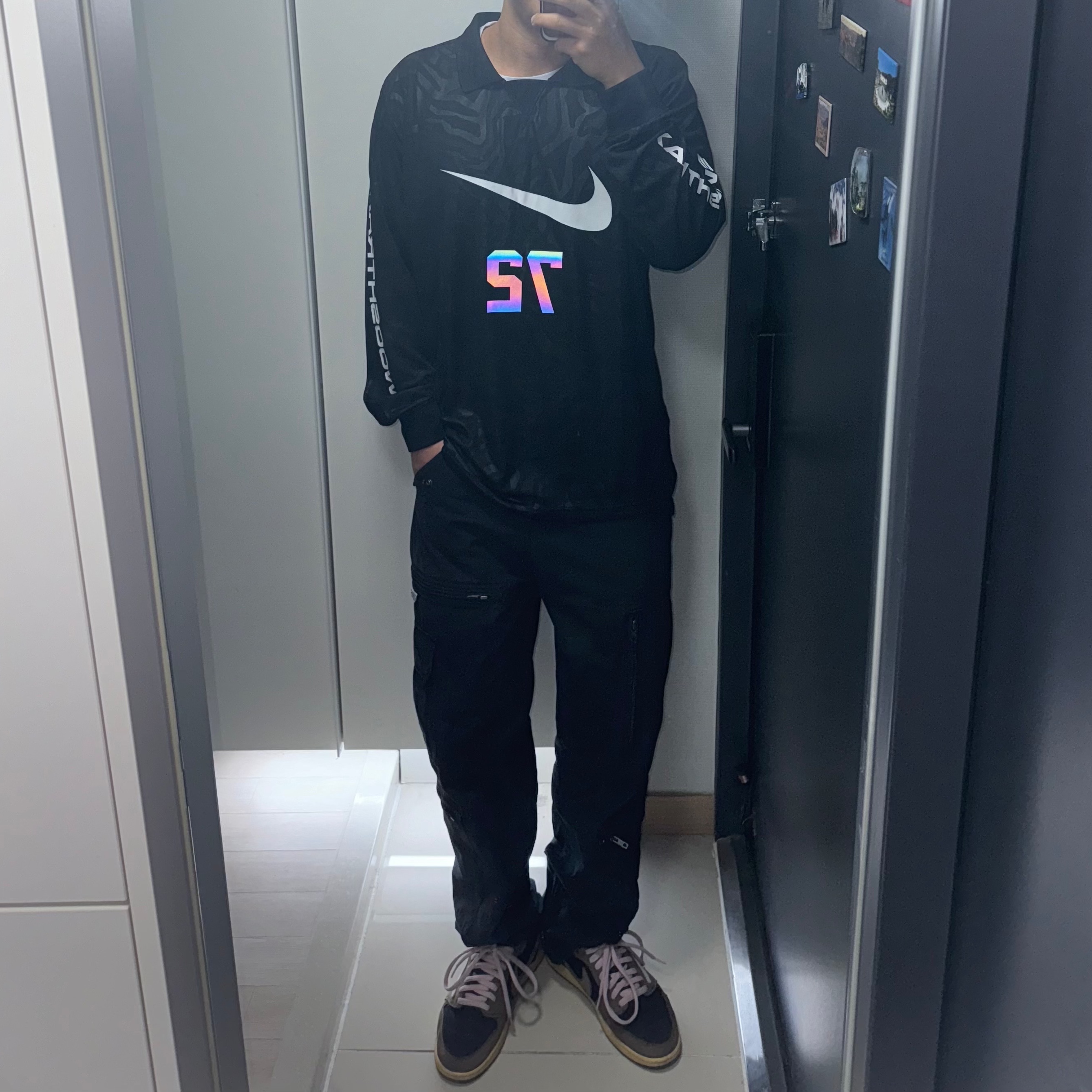 Nike NSW Long Sleeve Top Black - Asia, (W) Nike Shox TL Platinum Tint 착용 스타일 - 2