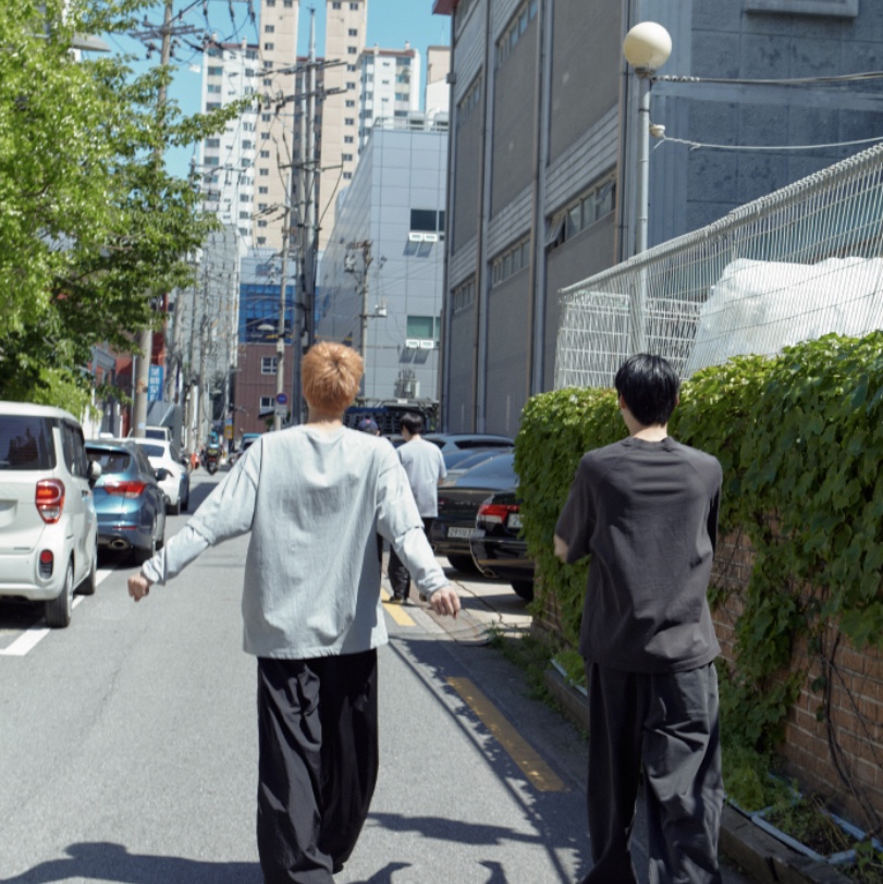 Polyteru x 1011 Nylon Track Pants Dark Navy Sports Ver. - 23SS, Polyteru Human Index Human Jumbo 1/2 T-Shirt Gray 착용 스타일 - 2