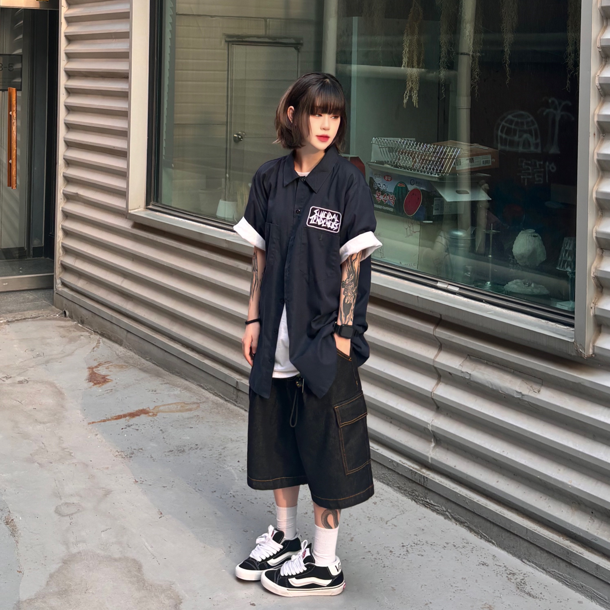 Vans Knu-Skool Black True White 착용 스타일