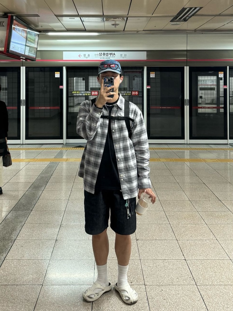 Nocle Tessel Charm Blue, Supreme Circles Jacquard Denim Camp Cap Blue - 21FW 착용 스타일
