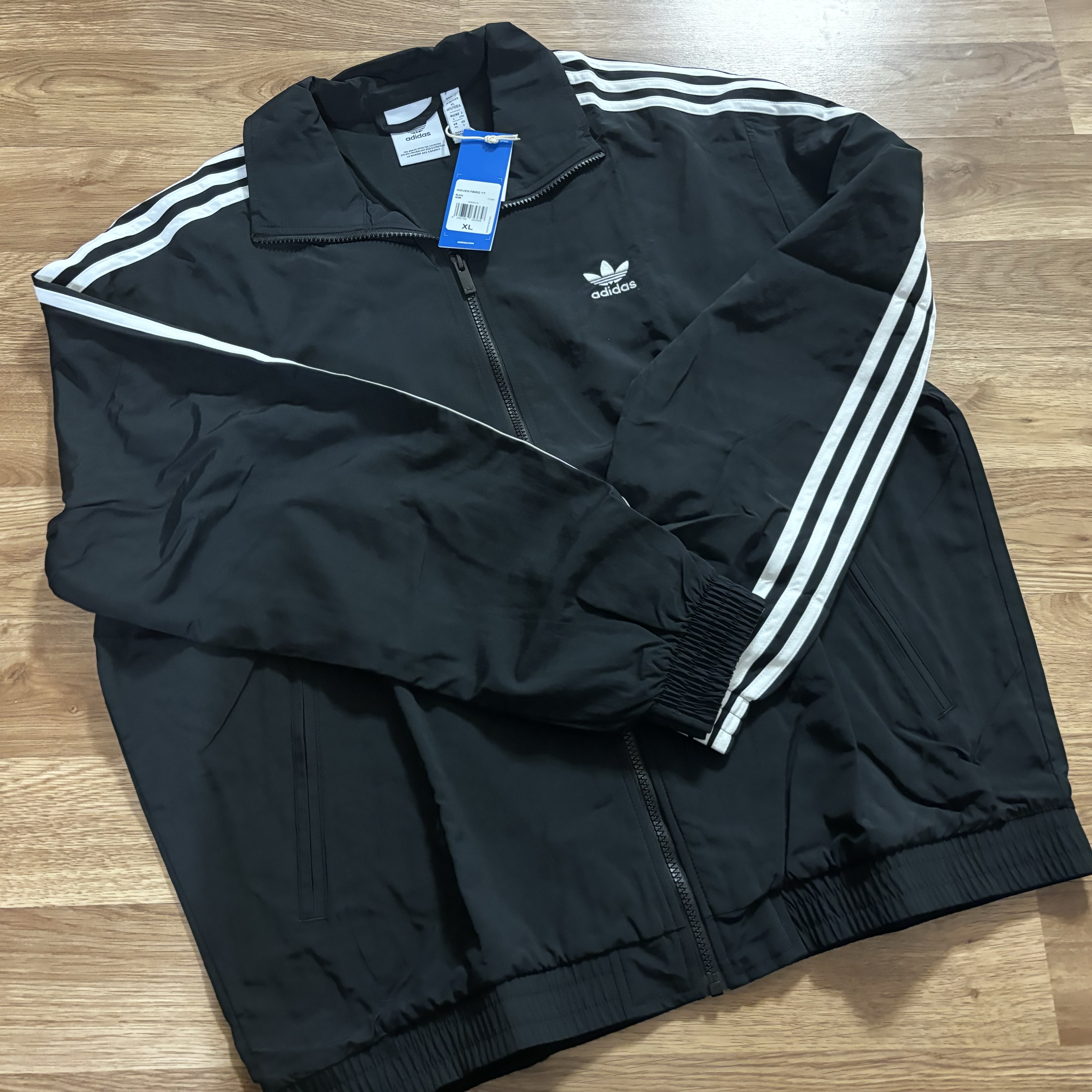 Adidas Adicolor Woven Firebird Track Top Black  - KR Sizing 착용 스타일