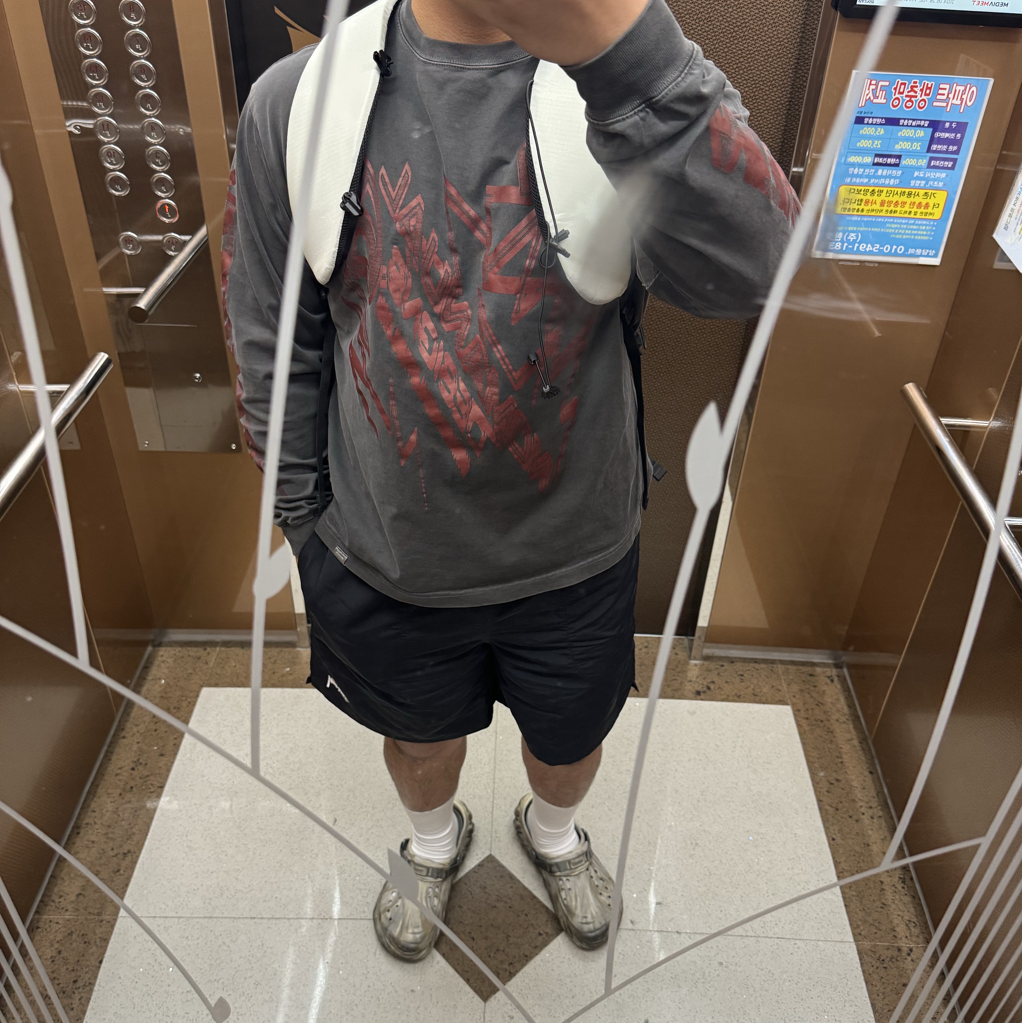 Stussy Stock Water Shorts Black, Sansan Gear String Backpack Grey - 24SS 착용 스타일