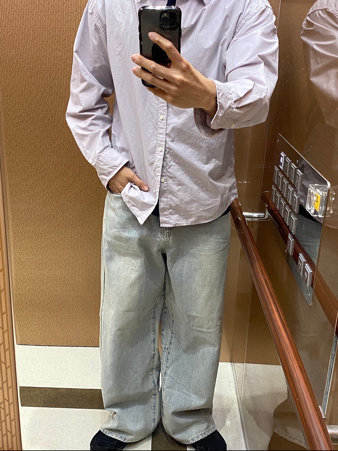 [프리오더] Polyteru Wallabee Shoes Plain Black, Polyteru Human Index Human Regular 1/2 T-Shirt Dyed Gray 착용 스타일 - 1