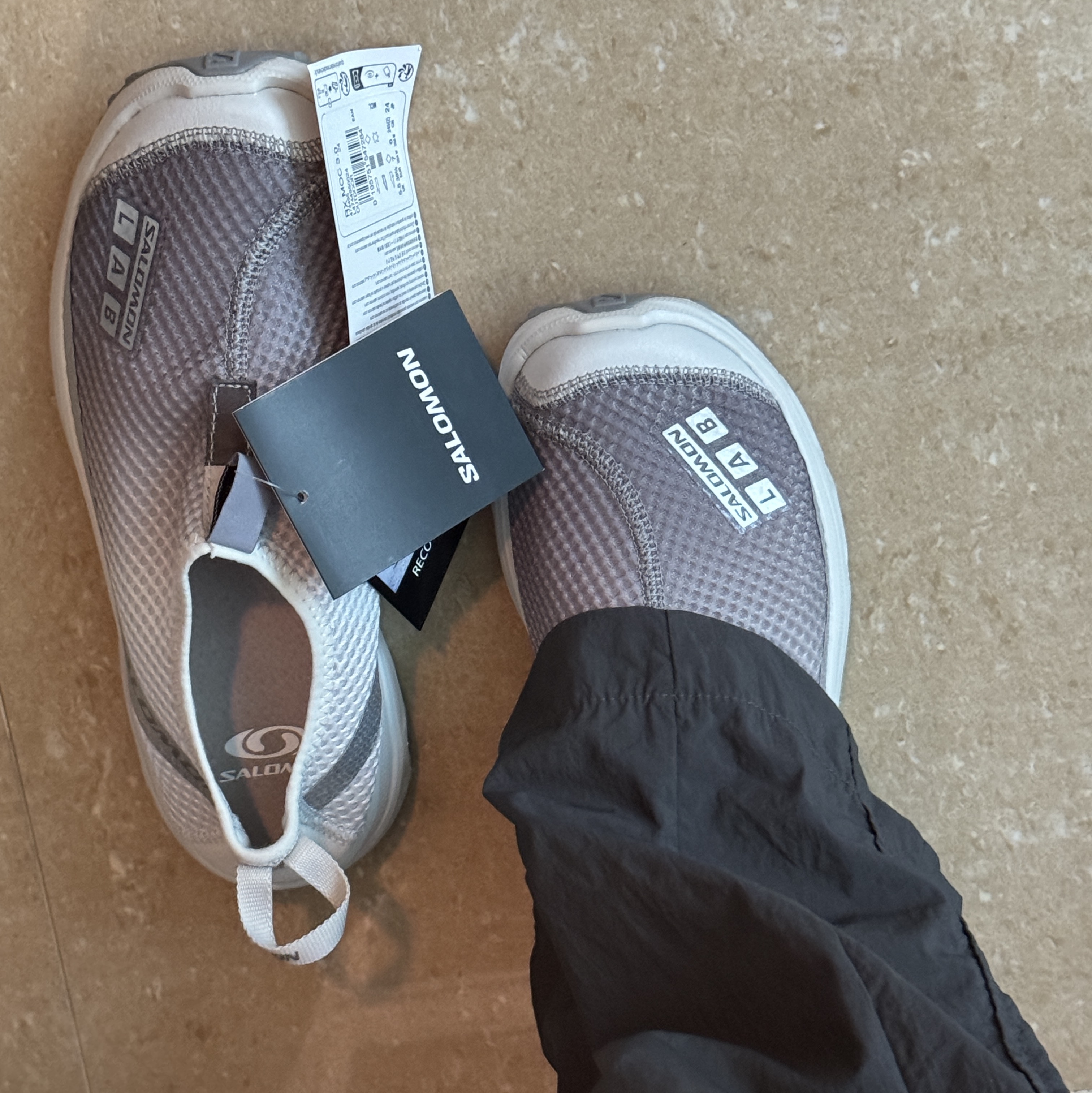 Salomon RX Moc 3.0 Glacier Gray, Salomon RX Slide 3.0 Pewter 착용 스타일 - 2
