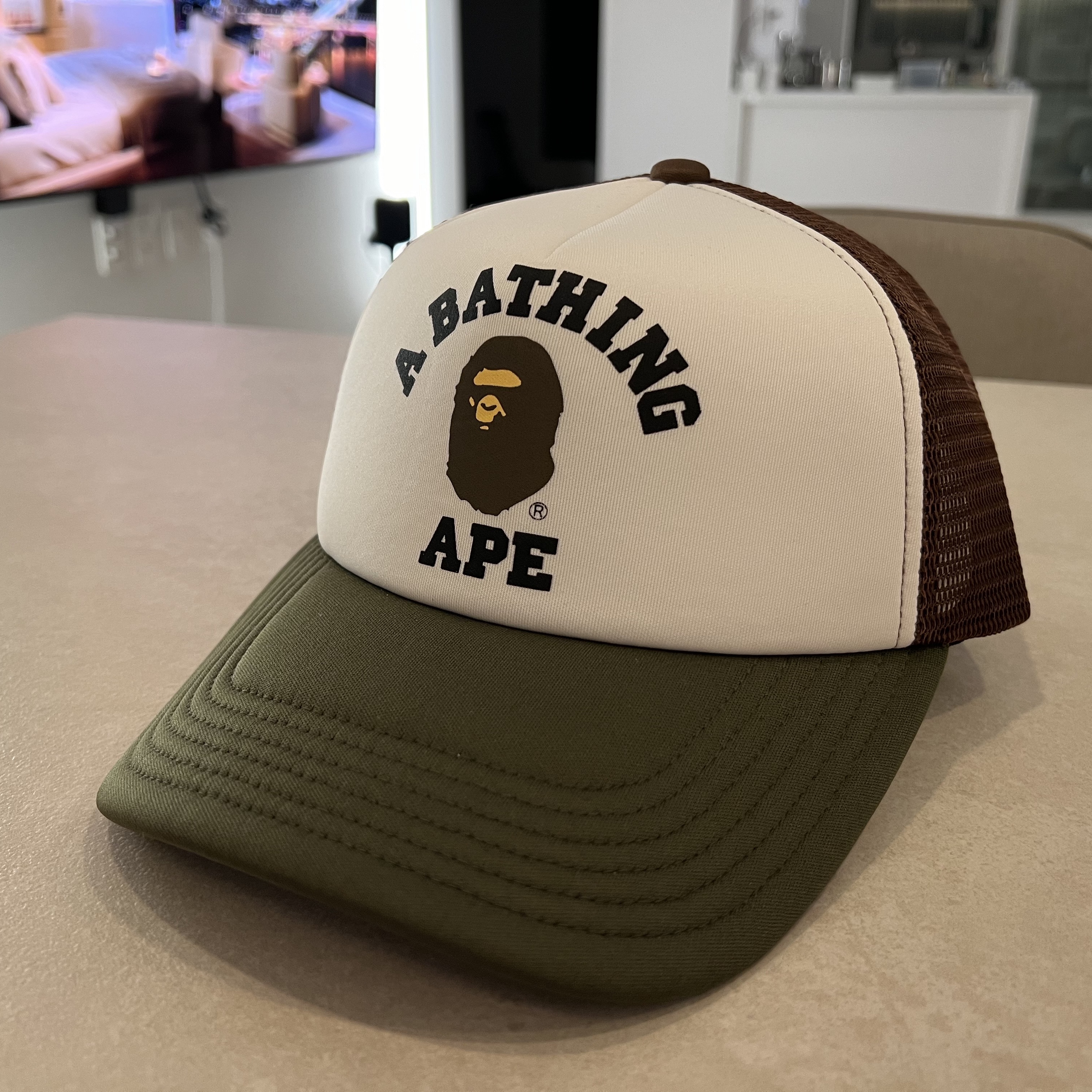 BAPE College Mesh Cap Olive Drab 착용 스타일