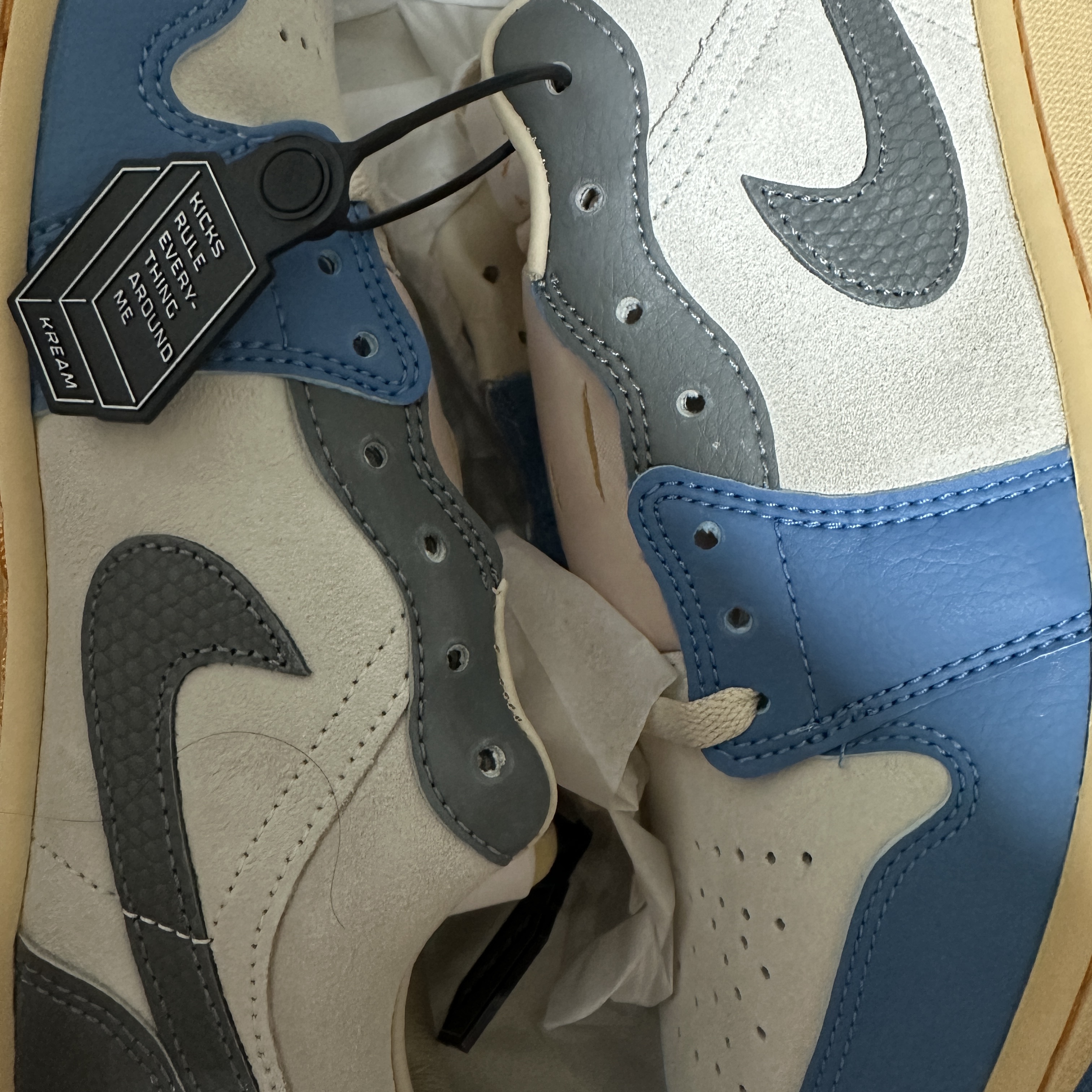 Jordan 1 Low SE Tokyo 96 착용 스타일