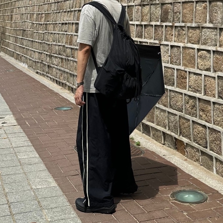 Polyteru 1011 Nylon Track Pants Dark Navy, Polyteru Human Index Human Jumbo 1/2 T-Shirt Gray 착용 스타일