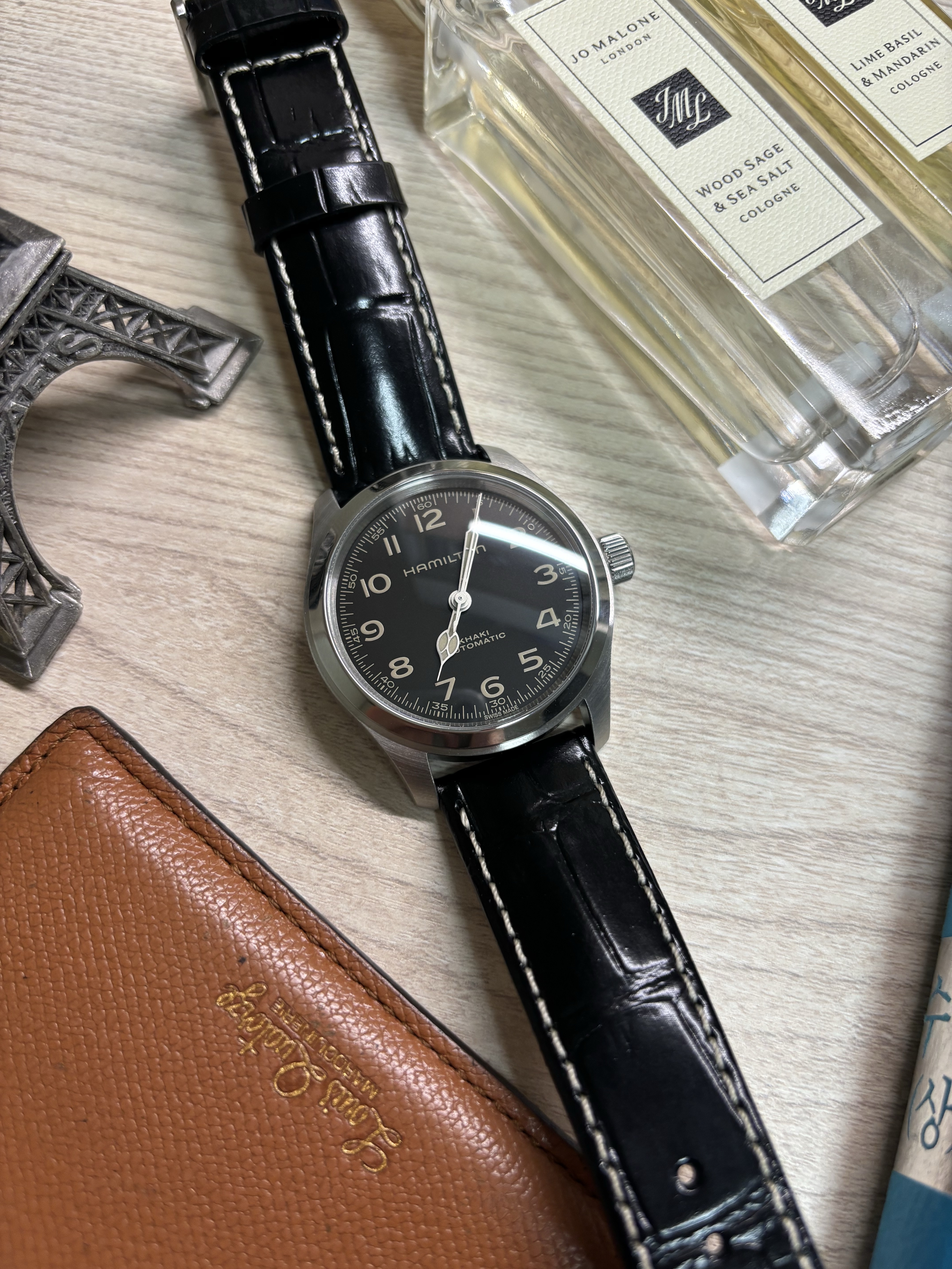 Hamilton Khaki Field Murph 38mm Automatic Stainless Steel Leather Black, Jo Malone Wood Sage & Sea Salt Cologne 30ml 착용 스타일