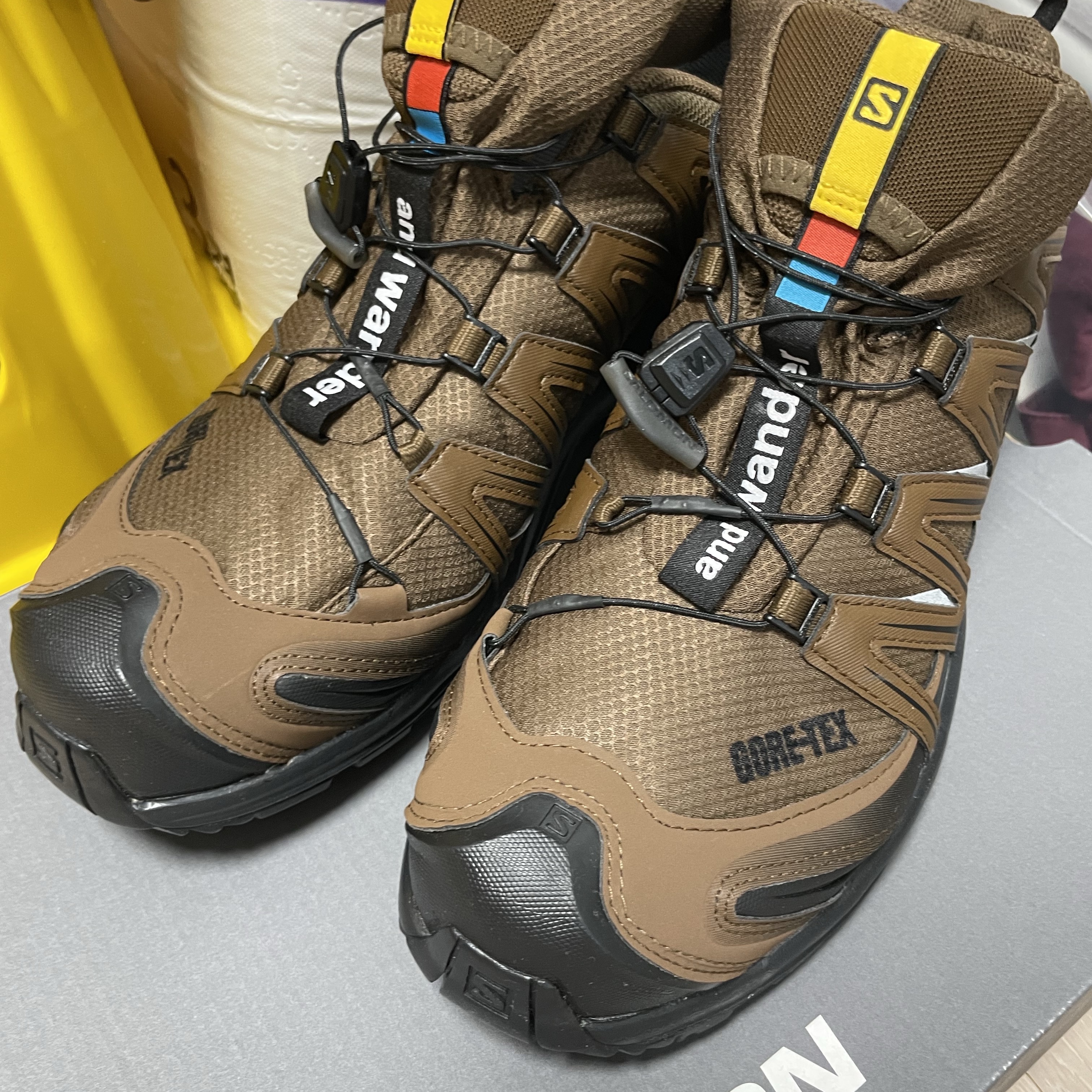 Salomon x And Wander XA Pro 3D Gore-Tex Brown 착용 스타일