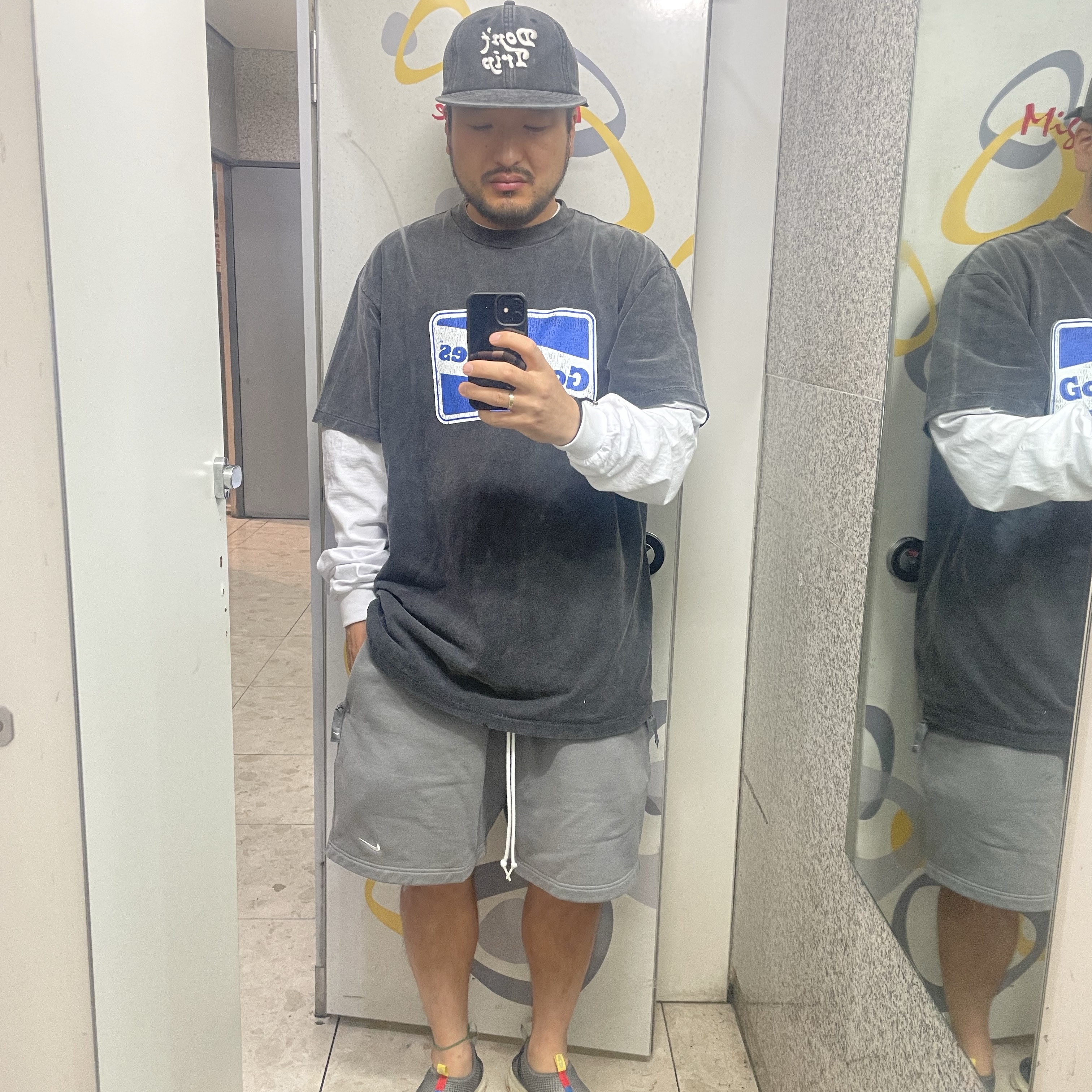 Free & Easy Don't Trip Washed Hat Black 착용 스타일