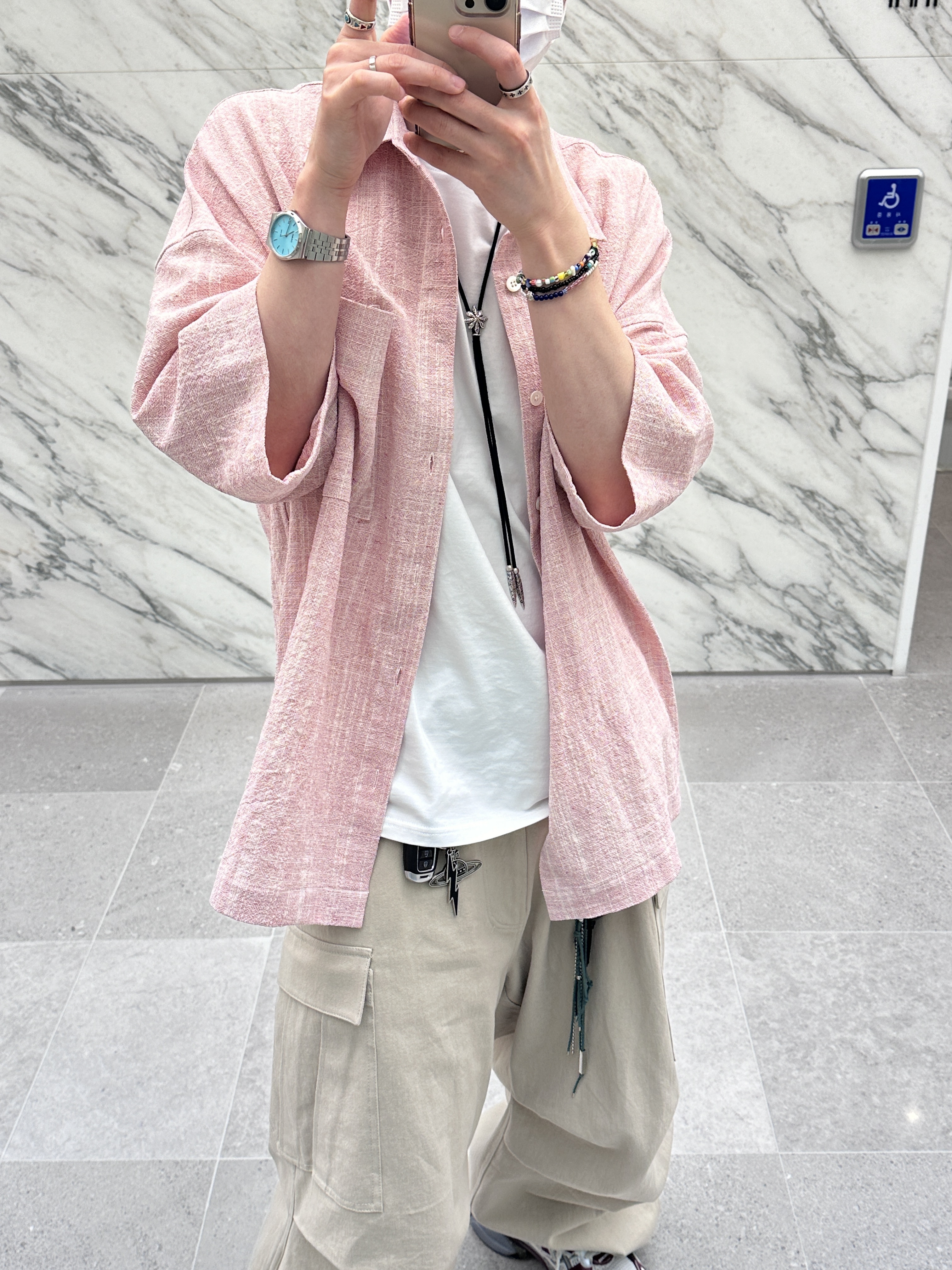 Nonnod Side Zip Cargo Pants Beige 착용 스타일 - 6