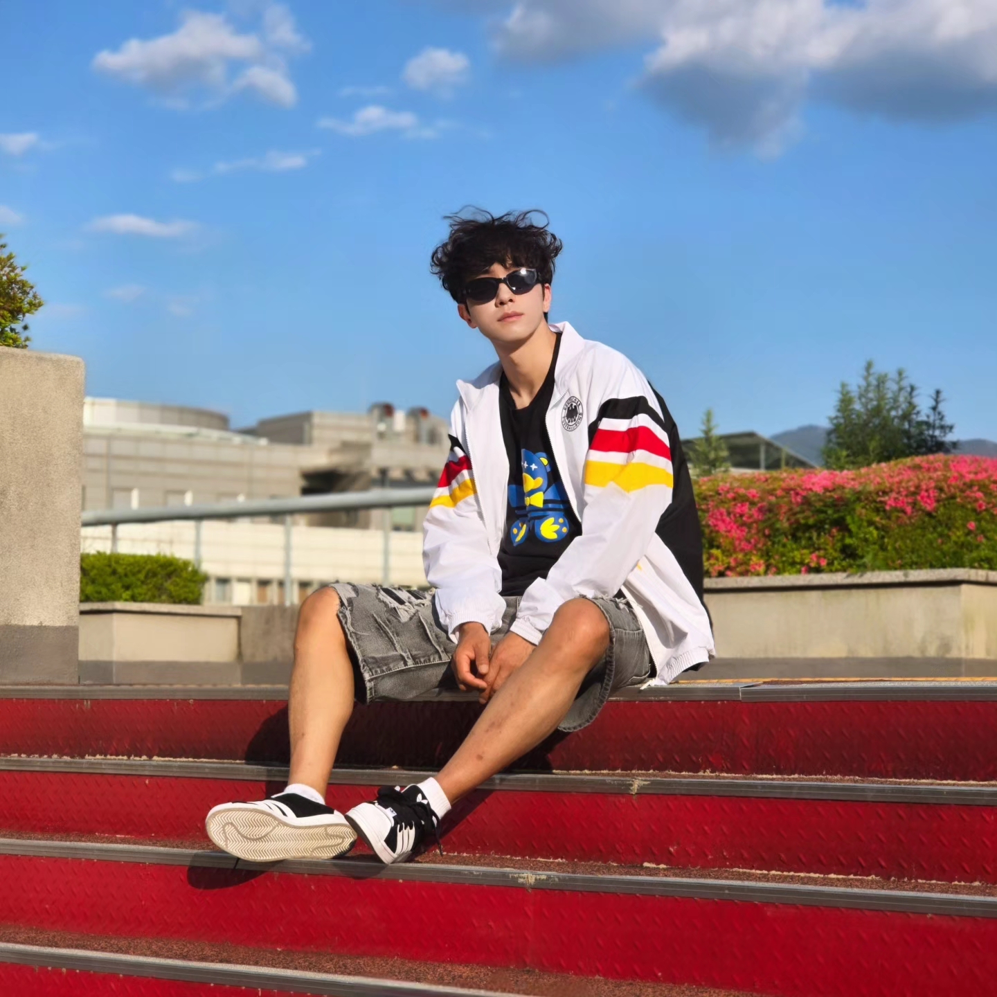 Adidas Germany 1996 Woven Track Jacket White - KR Sizing, Adidas Germany 1996 Woven Track Jacket White - US Sizing 착용 스타일 - 4