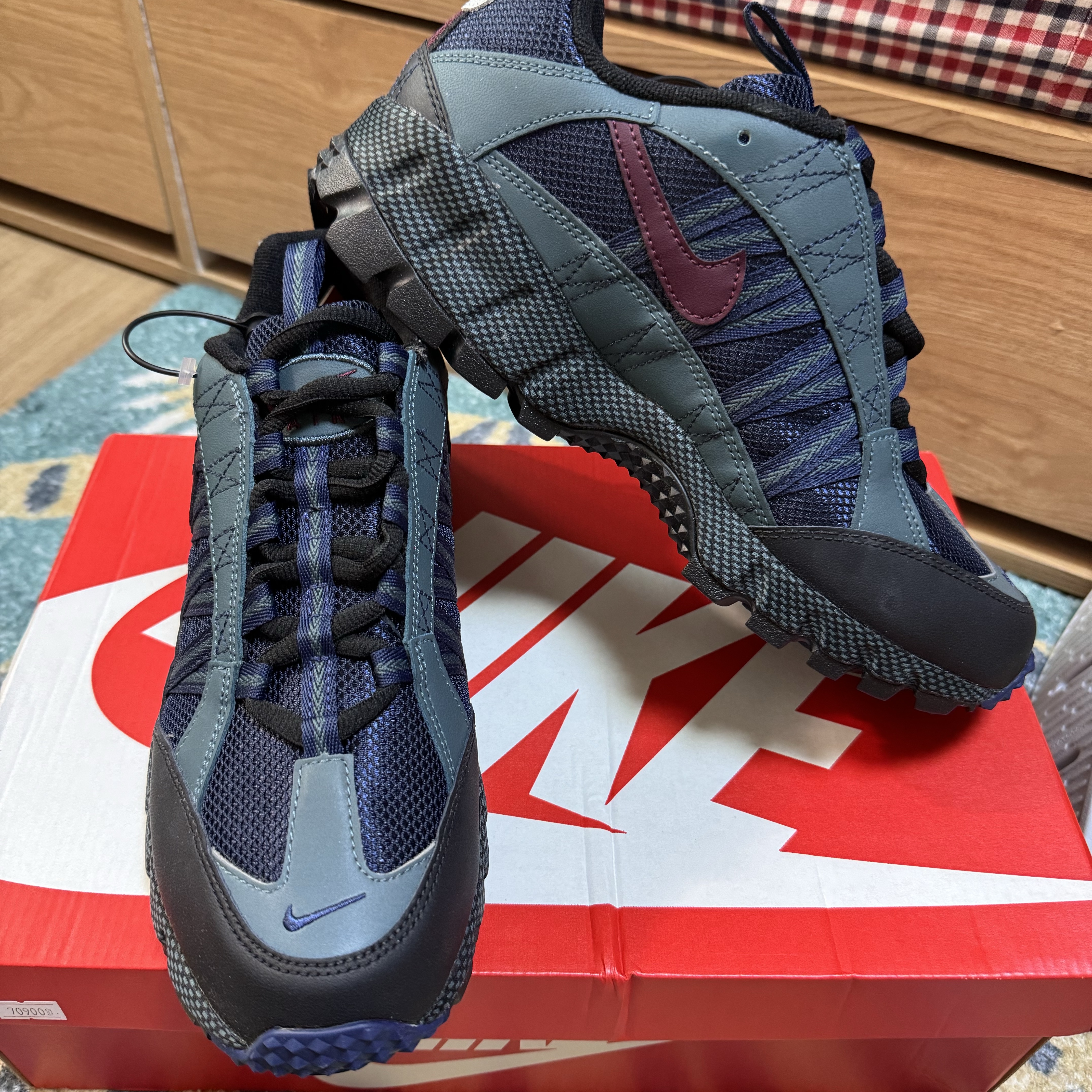 Nike Air Humara Faded Spruce 착용 스타일 - 1