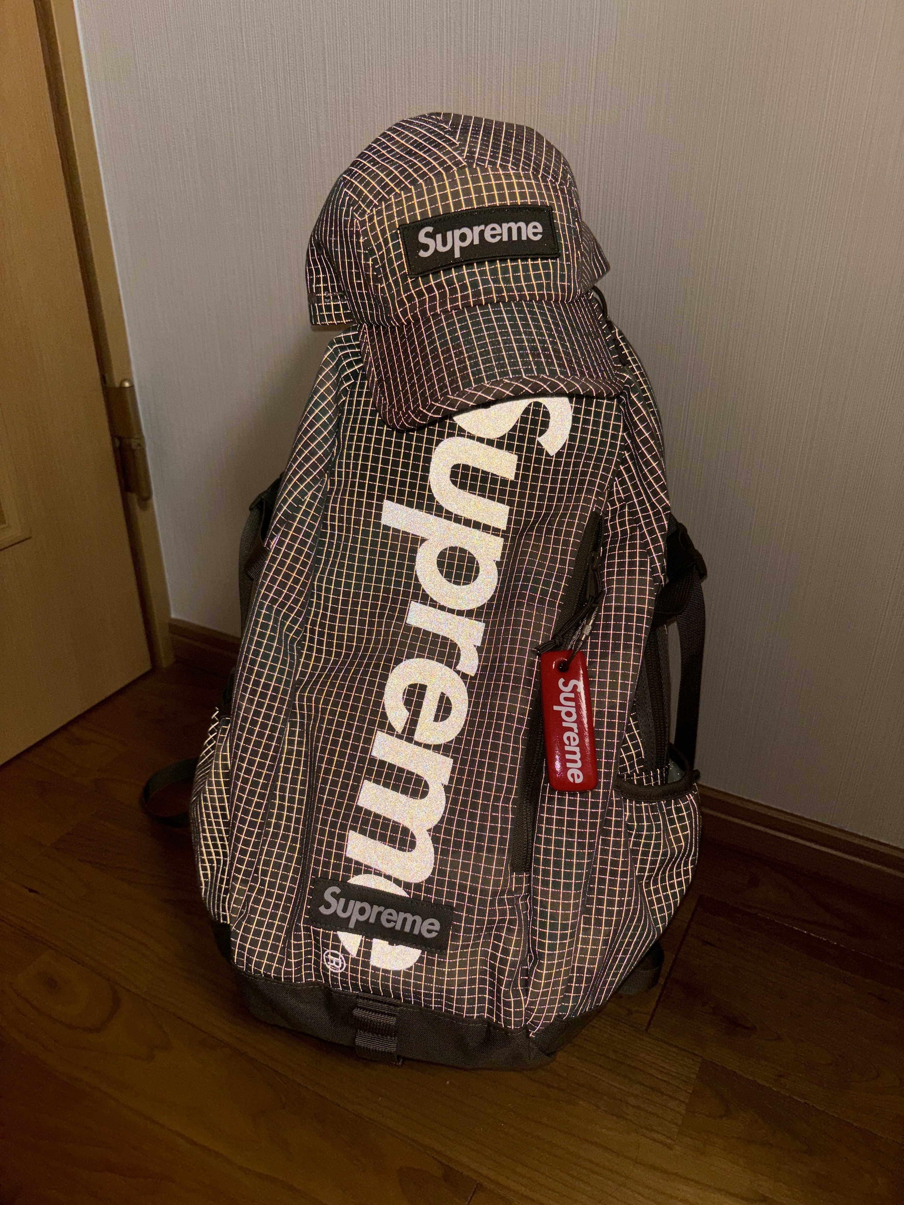 Supreme Reflective Ripstop Camp Cap Woodland Camo - 24SS, Supreme Backpack Woodland Camo - 24SS 착용 스타일 - 2