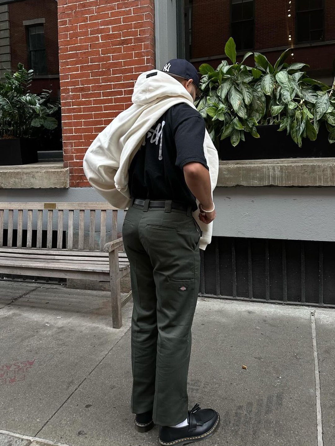 True Religion Mil Grenade Pants Khaki, Nike ACG Smith Summit Cargo Pants Cargo Khaki - US/EU 착용 스타일 - 4