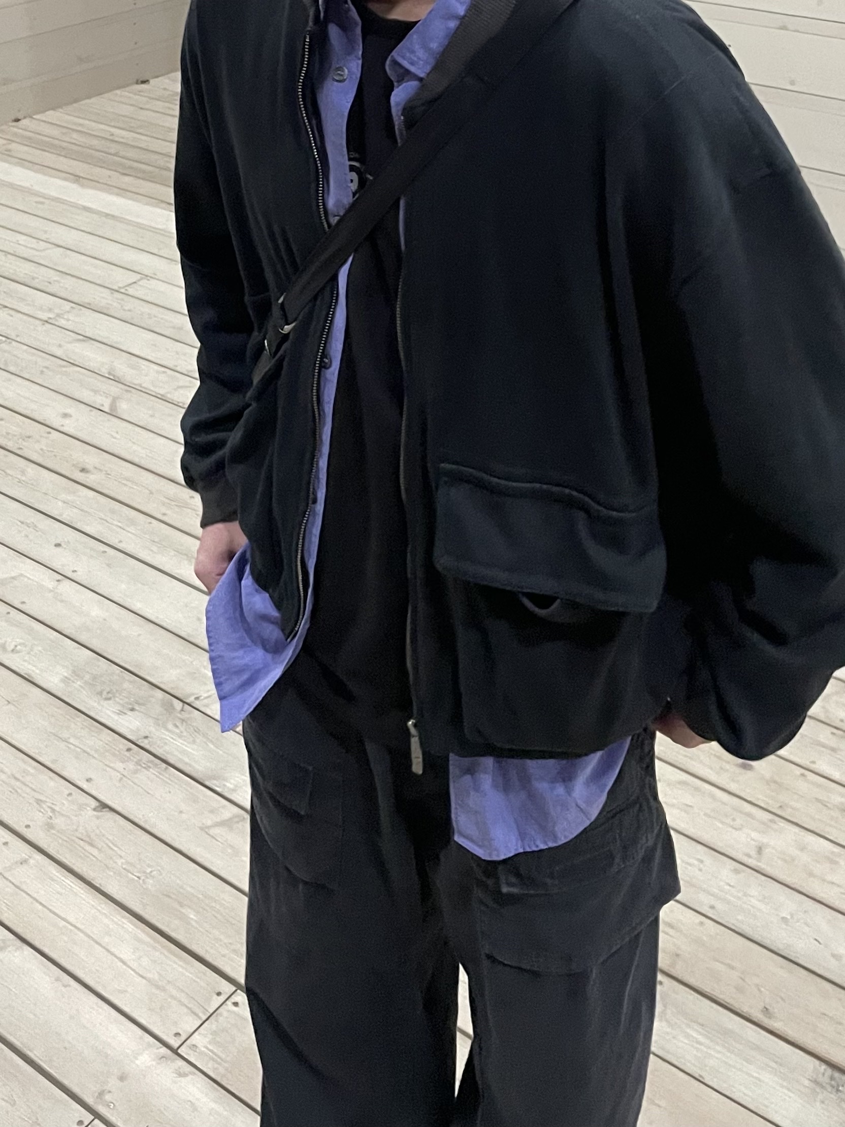 Polyteru Calf Bag Black Lambskin, Polyteru Human Index Human Regular 1/2 T-Shirt Dyed Blue 착용 스타일 - 2