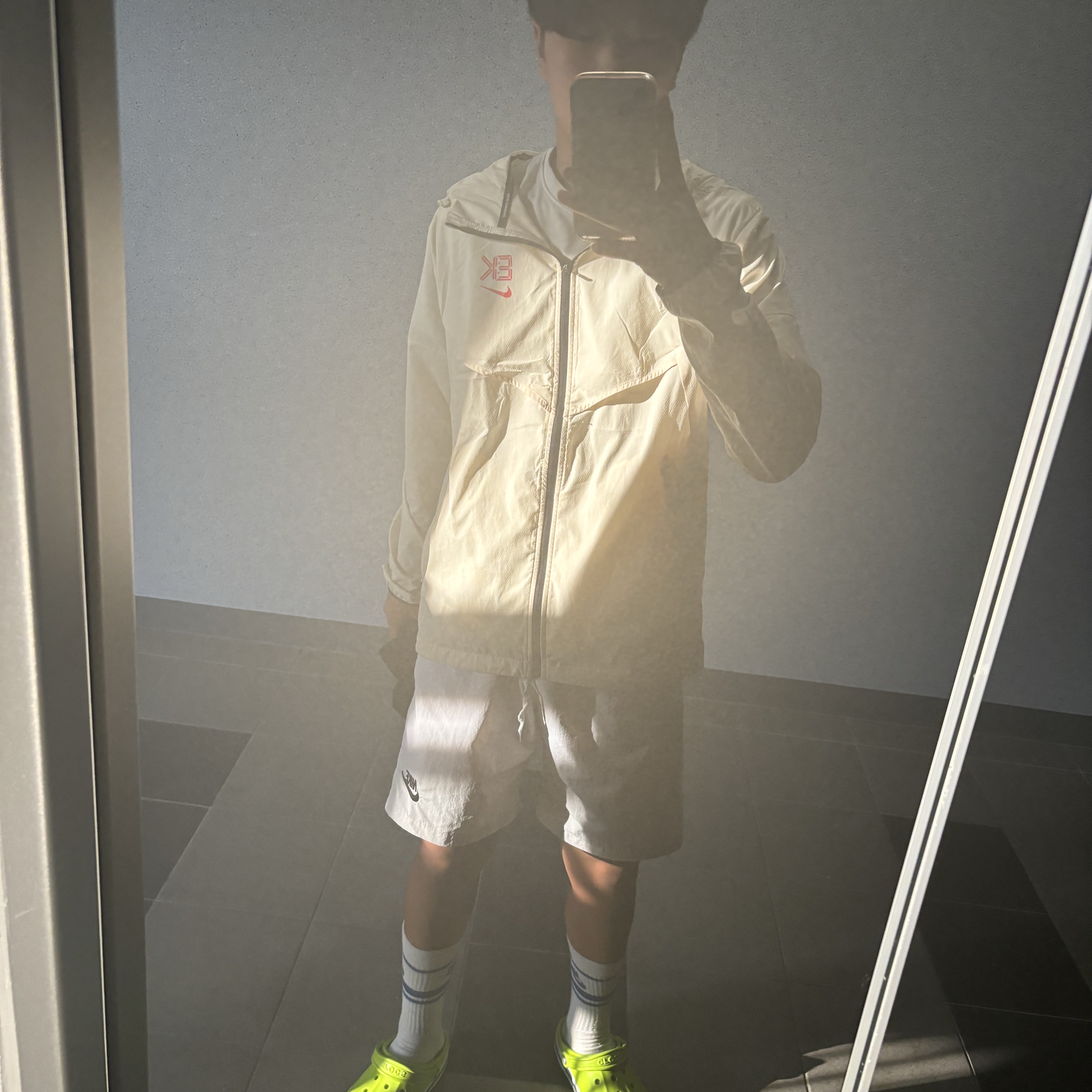 Nike Dri-Fit Kipchoge Windrunner Coconut Milk Black Chile Red - Asia, Crocs Bayaband Clog Green 착용 스타일