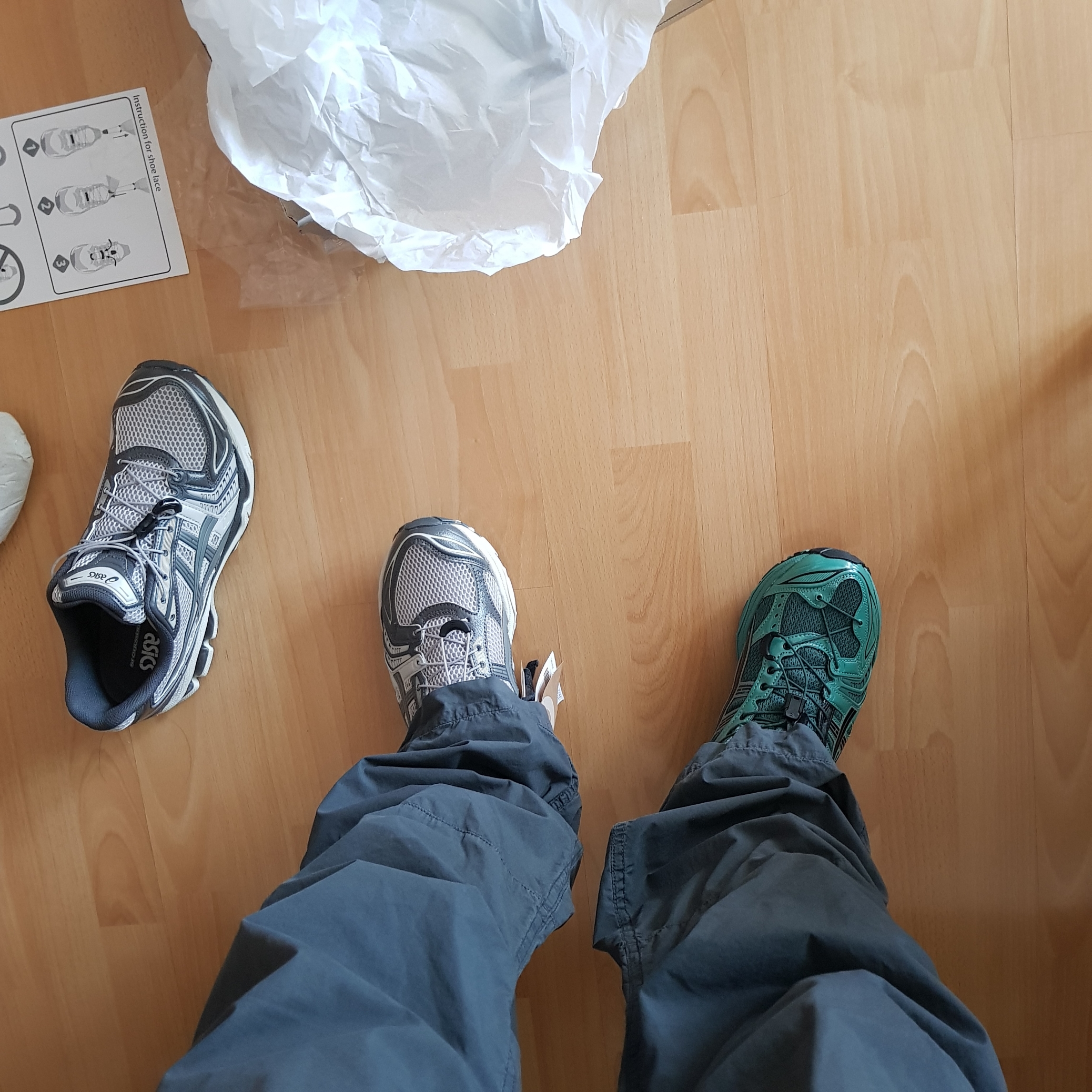Asics Unlimited Gel-Kayano 14 Oyster Grey Clay Grey 착용 스타일