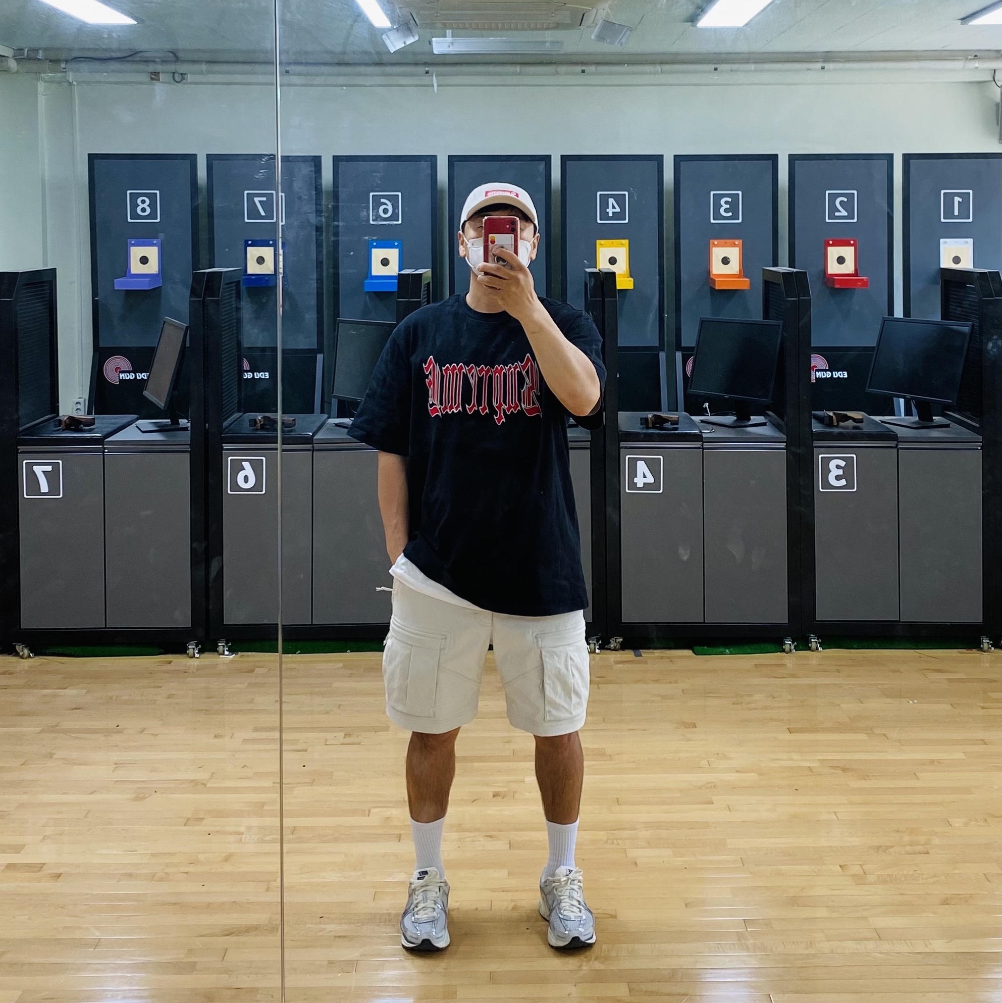 Supreme Denim Camp Cap Natural - 23SS, Supreme Old English S/S Top Black - 24SS 착용 스타일