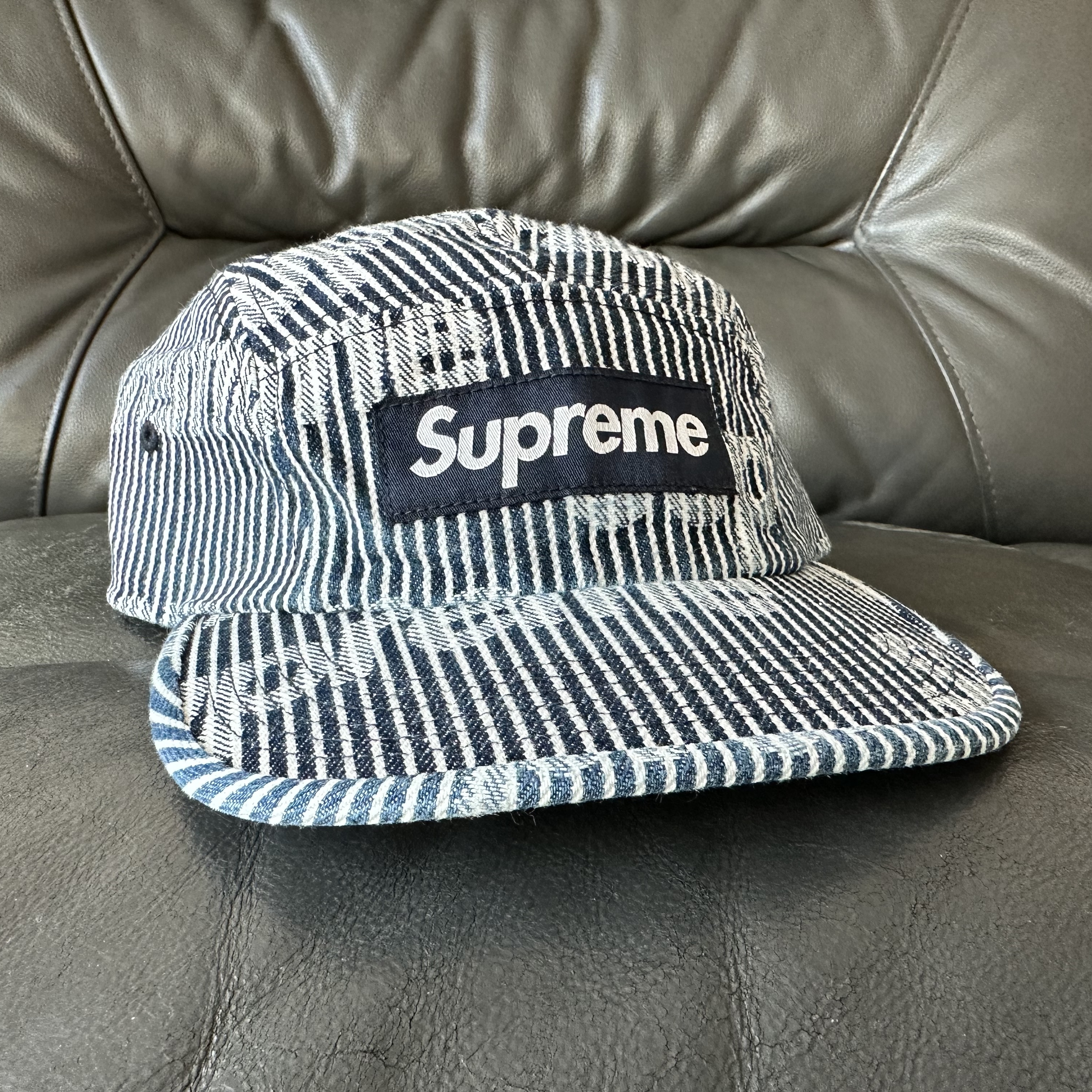Supreme Denim Camp Cap Stripe - 24SS 착용 스타일