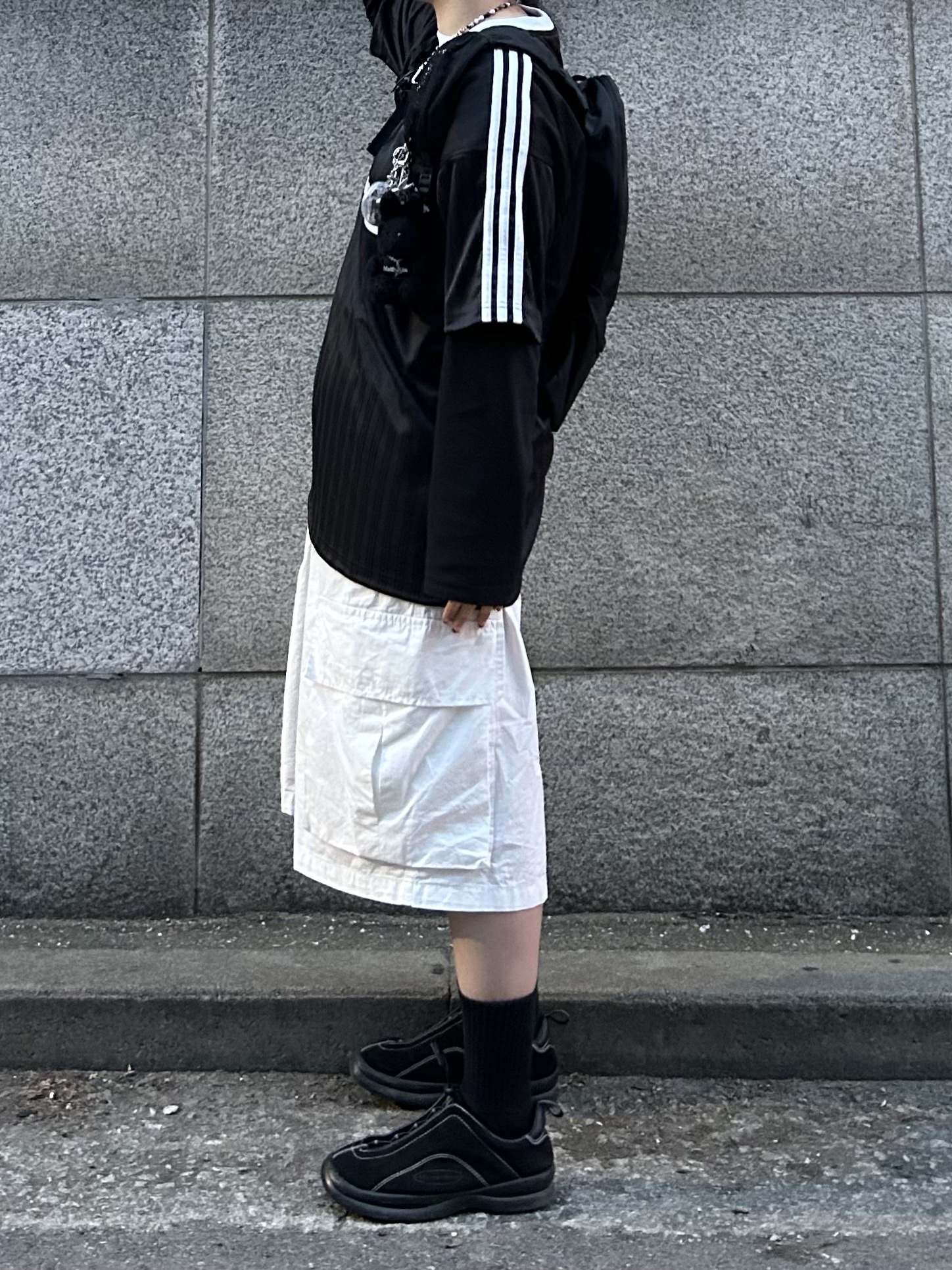 Matin Kim MS129 Sneakers Black 착용 스타일 - 3