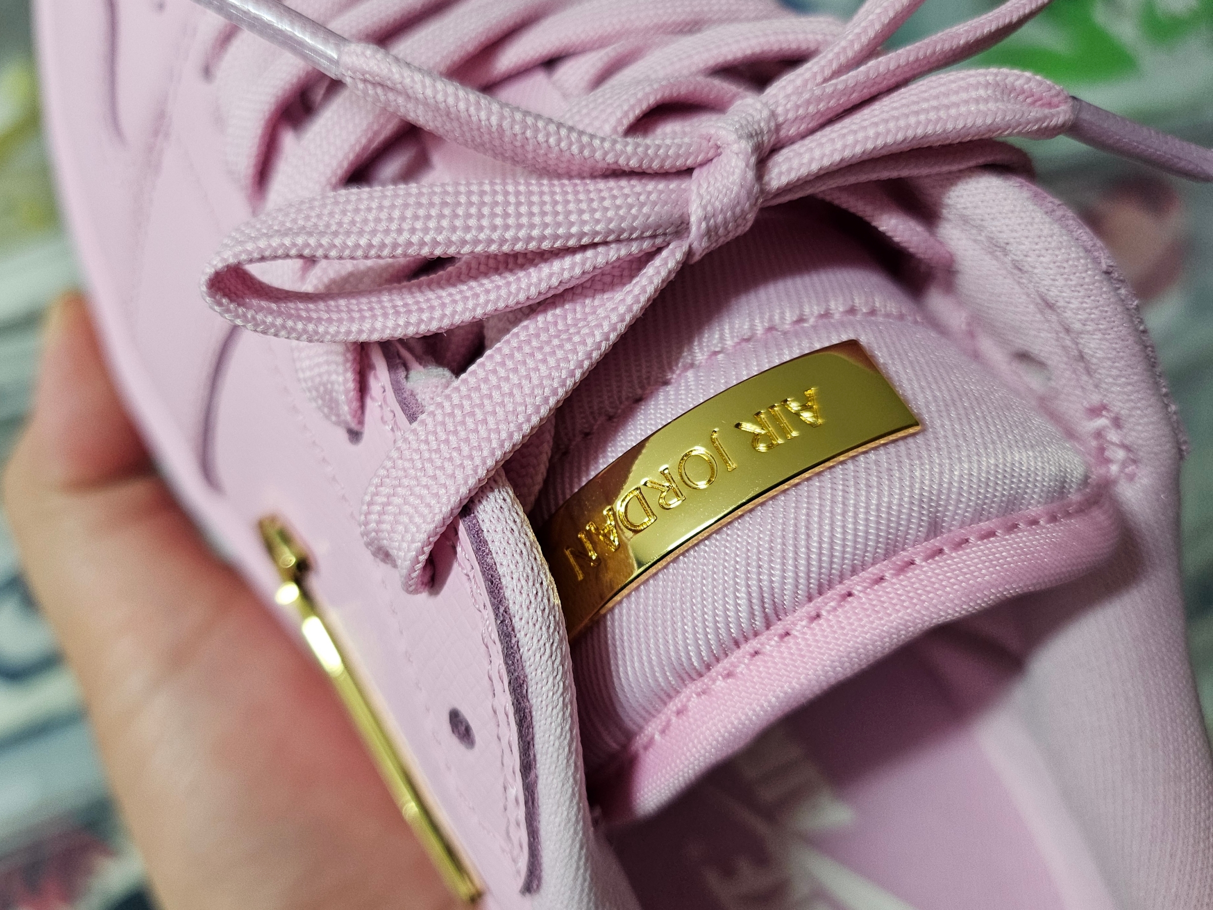 (W) Jordan 1 Low Method of Make Metallic Pink Metallic Gold 착용 스타일 - 8