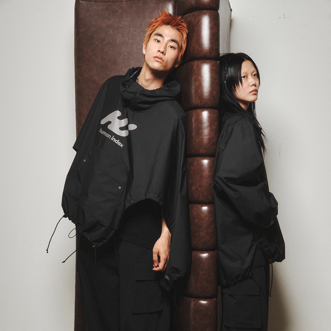 Polyteru Human Index Human Loosed Half Zip Knit Gray 착용 스타일 - 2