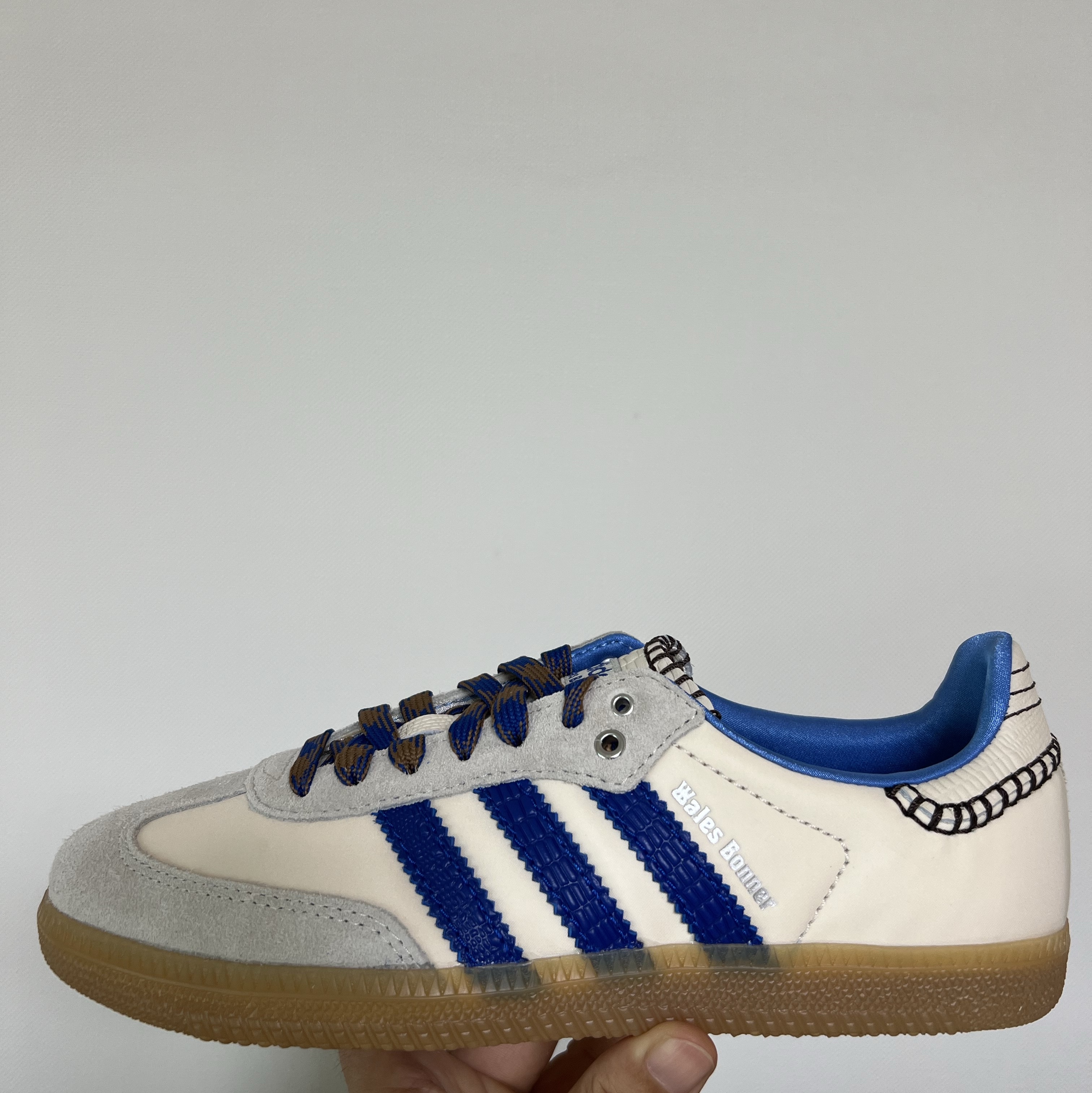 Adidas x Wales Bonner Samba Wonder Clay Royal Blue 착용 스타일 - 1