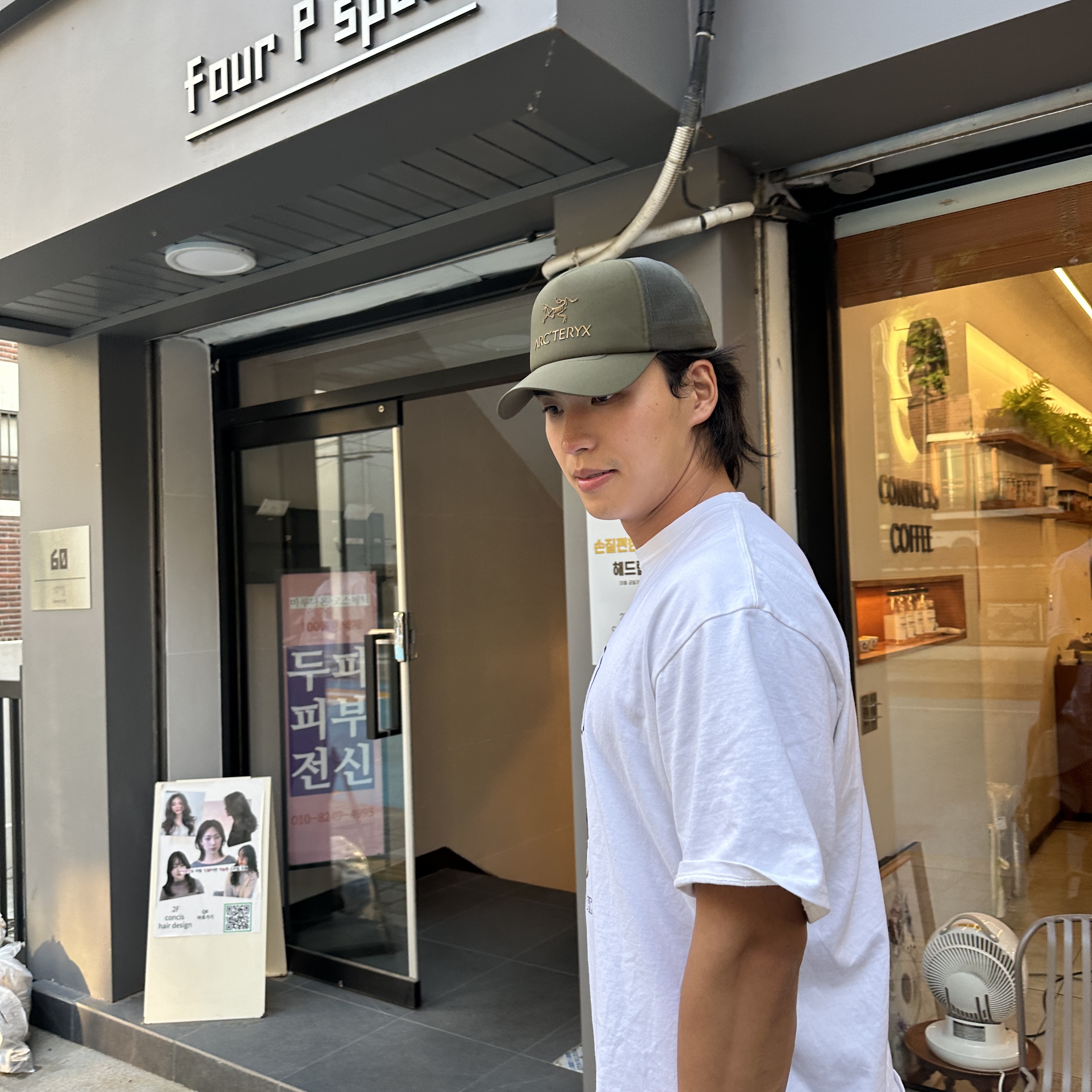 Arc'teryx Bird Word Trucker Curved Hat Tatsu Forage 착용 스타일