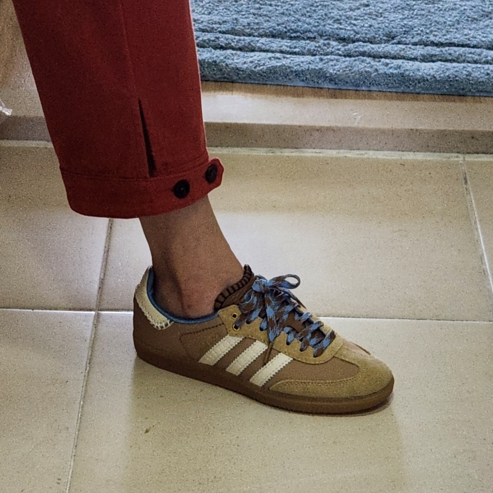Adidas x Wales Bonner Samba Supplier Colour Wonder White 착용 스타일 - 3