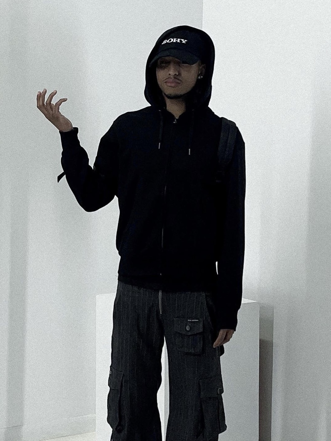[KREAM 단독] Hyacyn Cap SOHY Black 착용 스타일 - 2