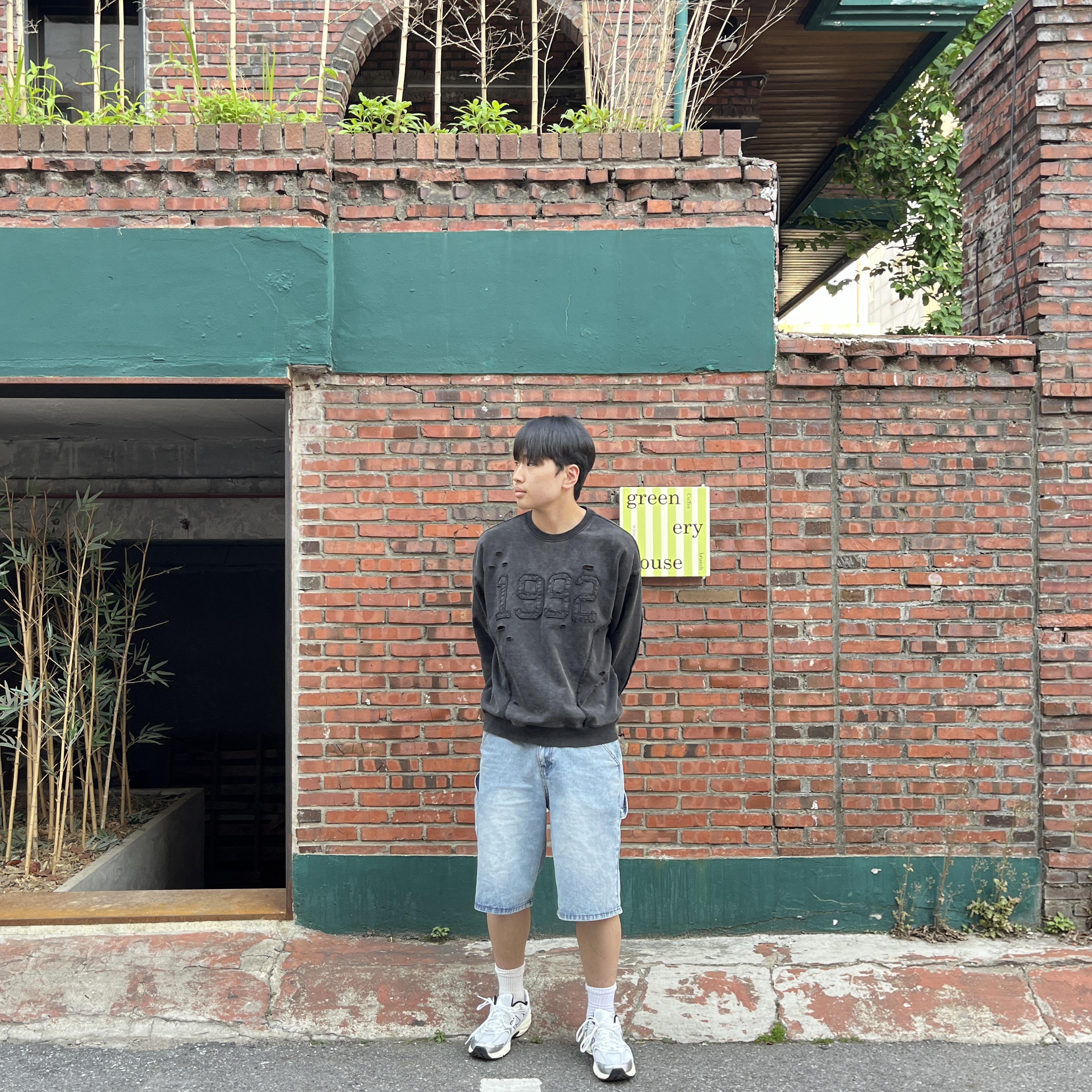 New Balance 530 Steel Grey 착용 스타일 - 2
