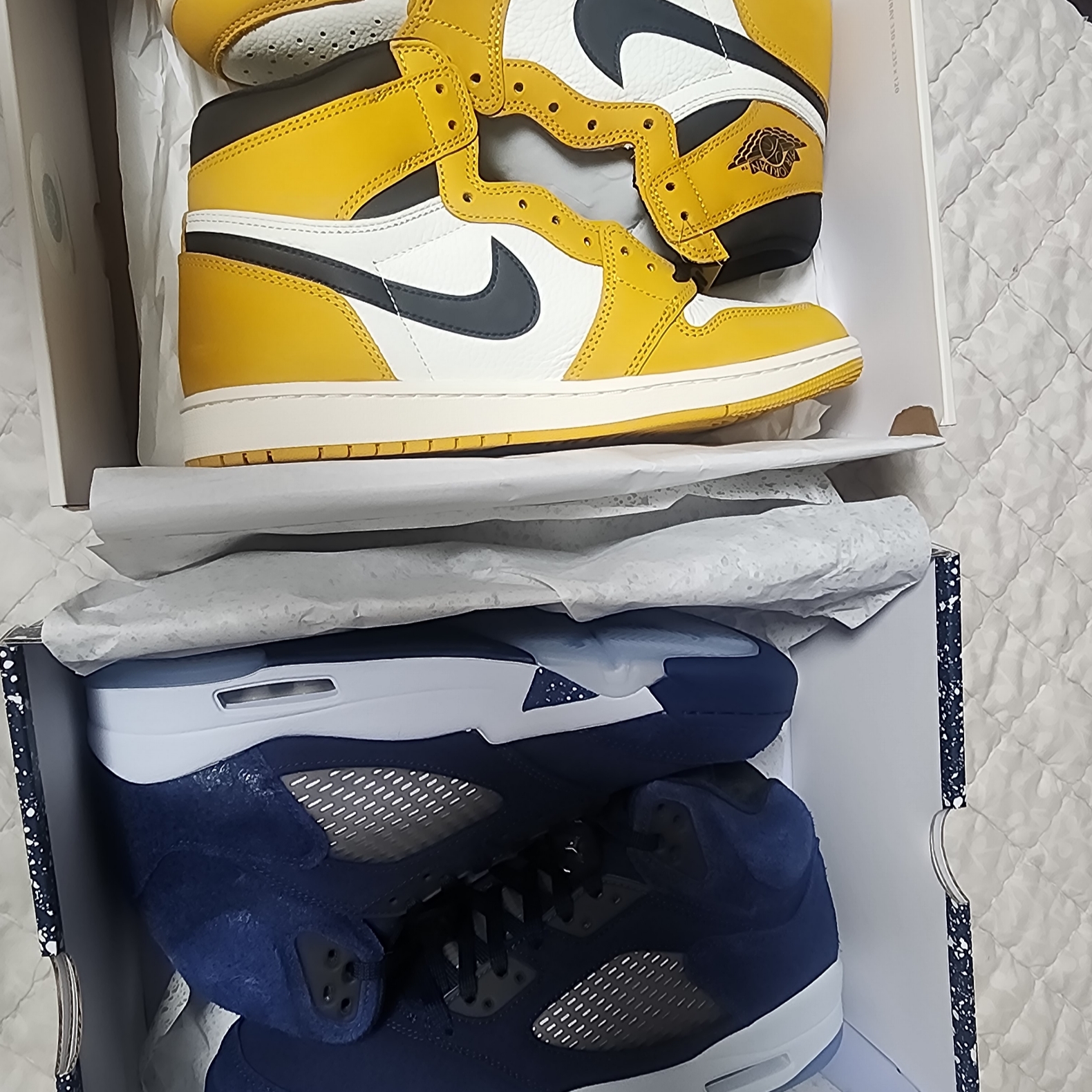 Jordan 1 Retro High OG Yellow Ochre 착용 스타일 - 1