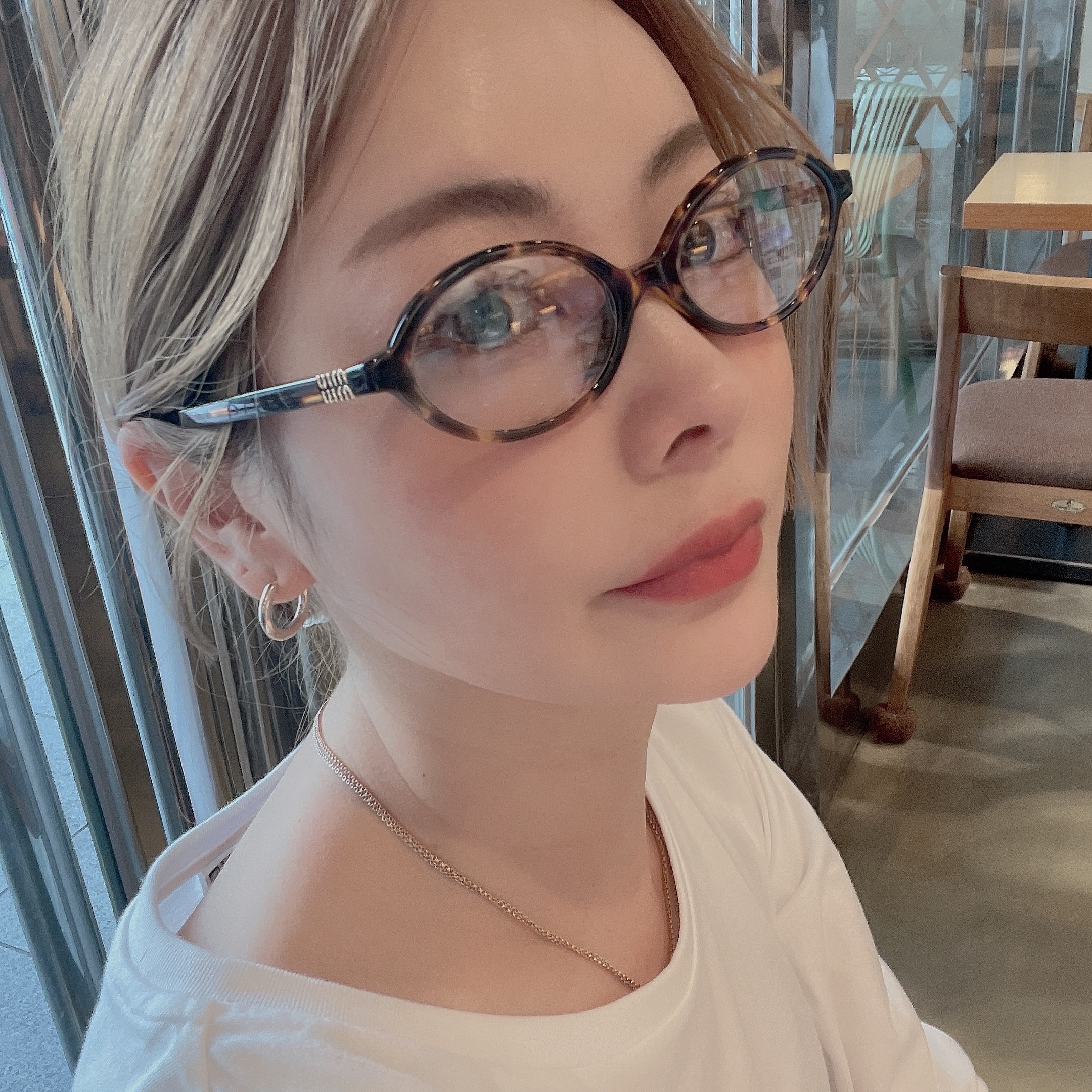 (W) Miu Miu Regard sunglasses Blue Lenses Honey Tortoiseshell Acetate Alternative fit 착용 스타일