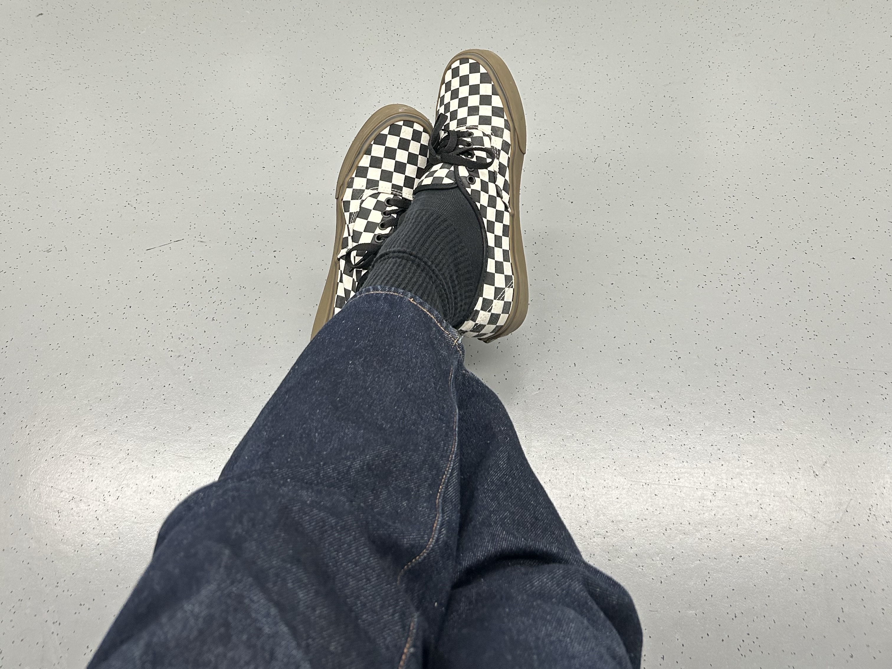 Vans Authentic Golden Coast Checkerboard 착용 스타일