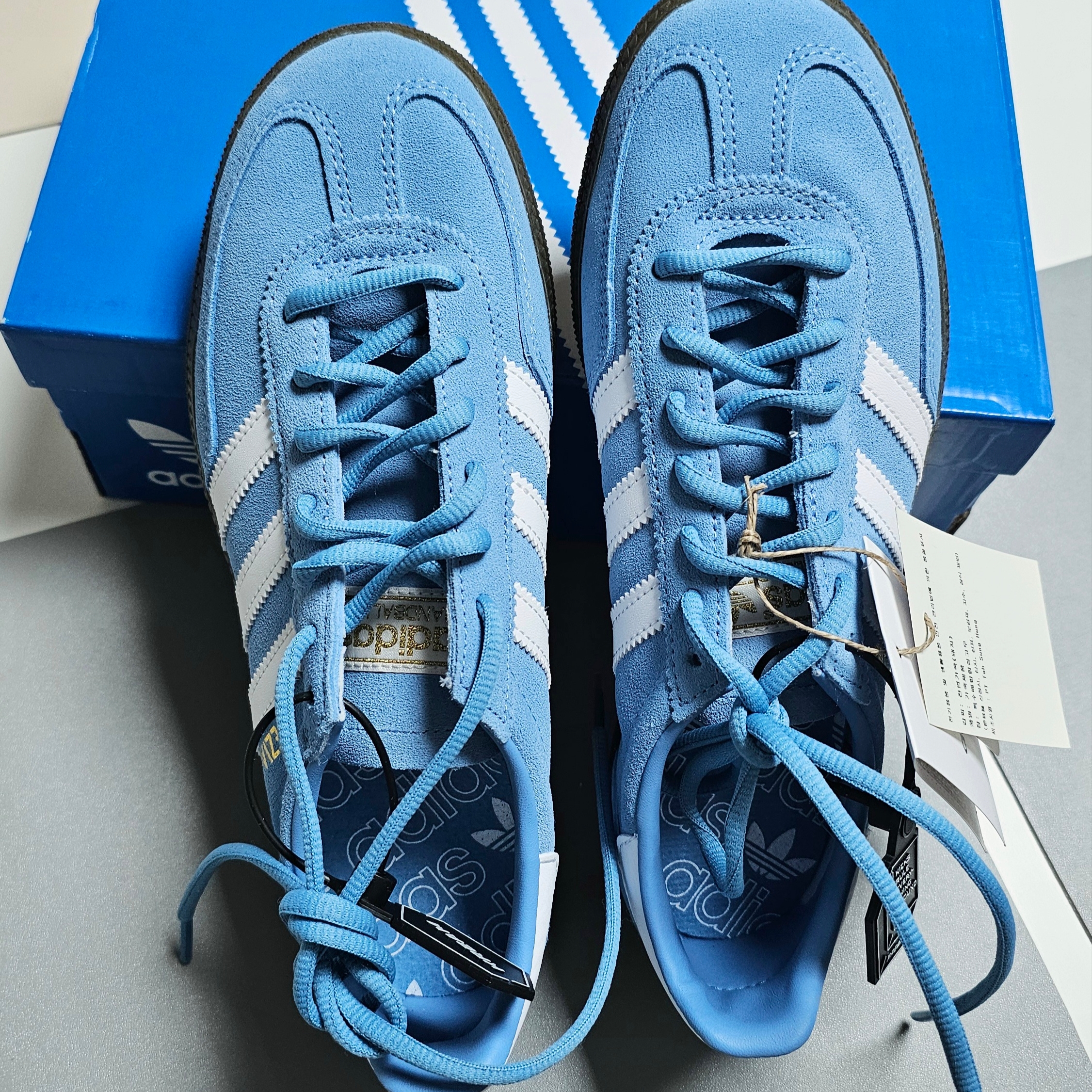 Adidas Spezial Handball Light Blue 착용 스타일