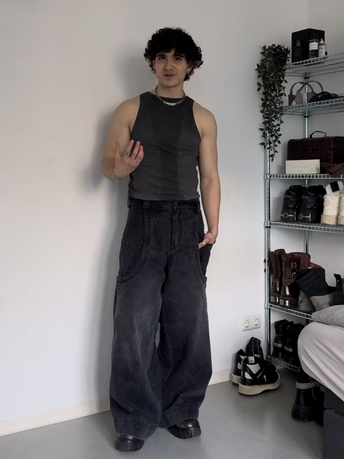 [KREAM 단독] Hyacyn Denim Us Sevar Rof Black 착용 스타일 - 2