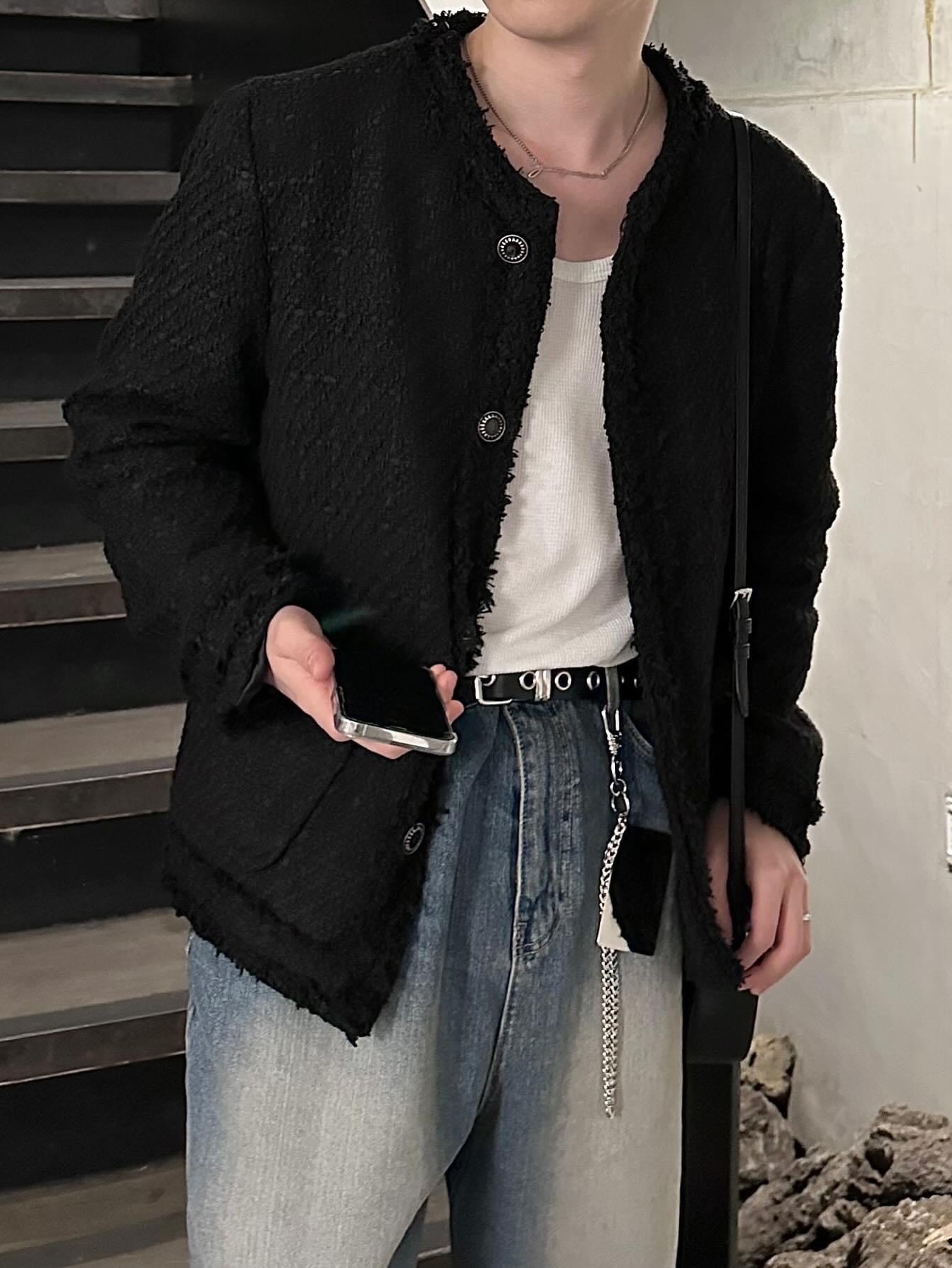 Jacquemus La Chaine Signature Logo Chain Necklace Silver 착용 스타일 - 2