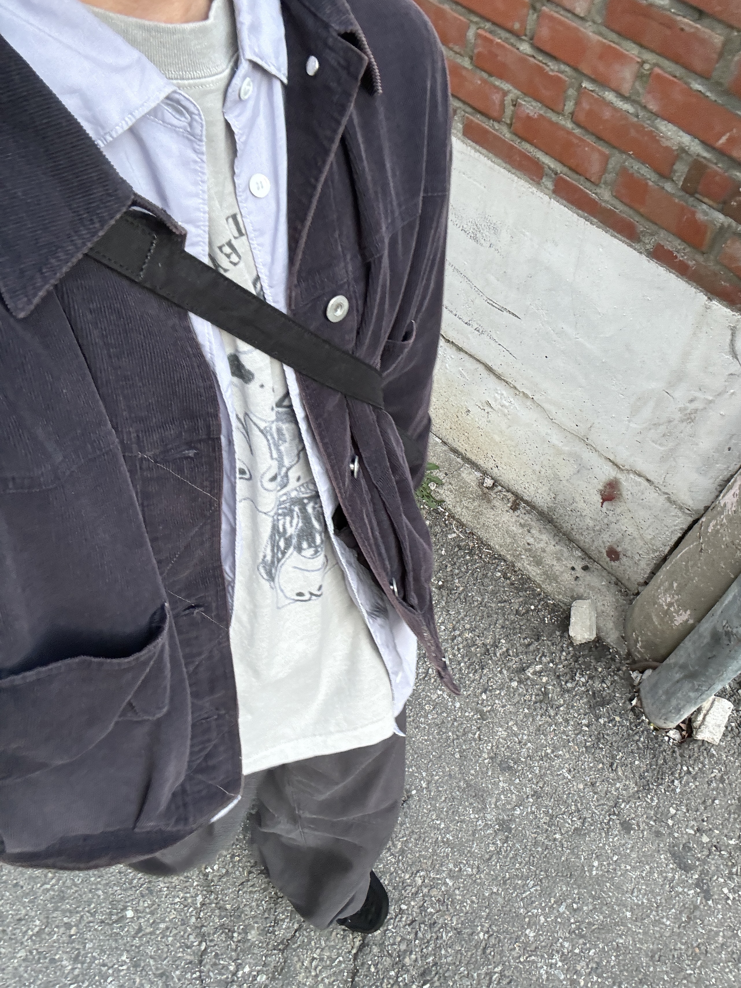 Polyteru 1011 Paisley Trucker Jacket Corduroy Dark Purple Navy, Polyteru Calf Bag Black Lambskin 착용 스타일 - 1