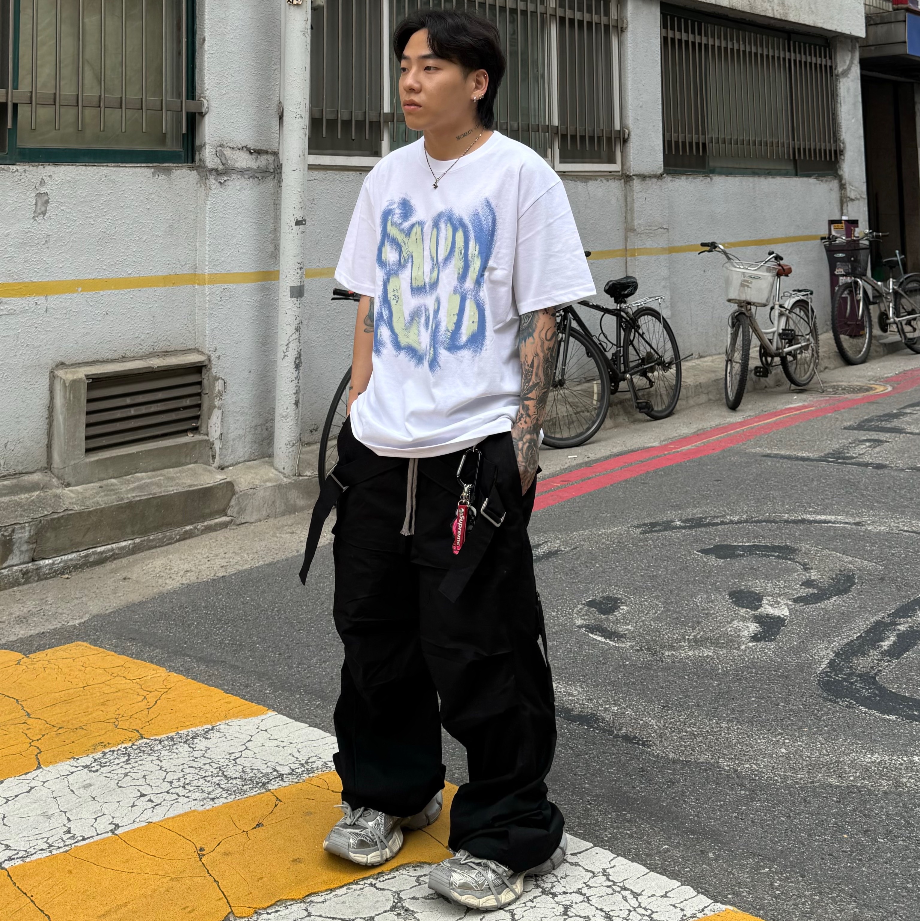 Balenciaga 3XL Sneakers Light Beige, Supreme Leather Key Loop Red - 21SS 착용 스타일 - 2