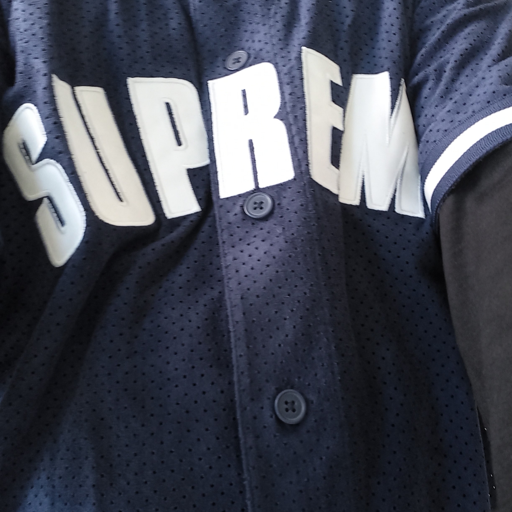 Supreme Ultrasuede Mesh Short Navy - 24SS, Supreme Ultrasuede Mesh Baseball Jersey Navy - 24SS 착용 스타일 - 4