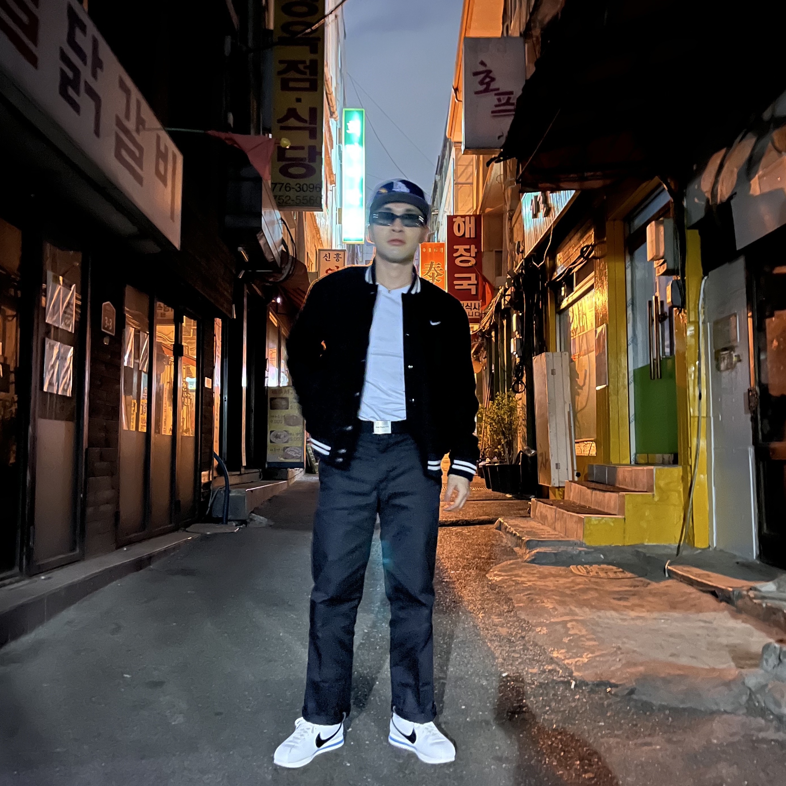 Nike Cortez White and Black, Dickies Original 874 Work Pant Black 착용 스타일