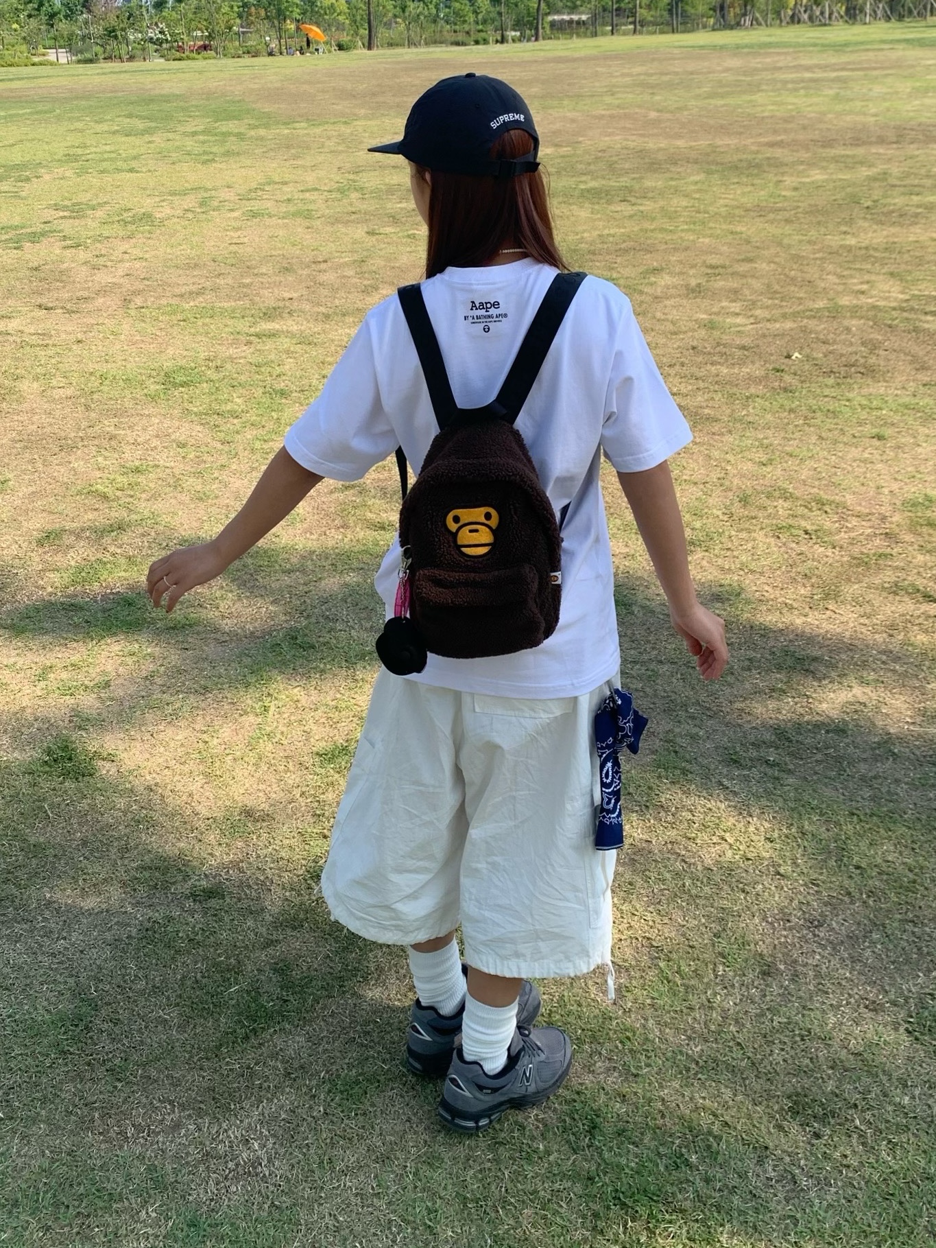 Supreme Hav-A-Hank Bandanas Multicolor (Set of 3) - 24SS, BAPE Baby Milo Mini Fur Backpack Brown 착용 스타일