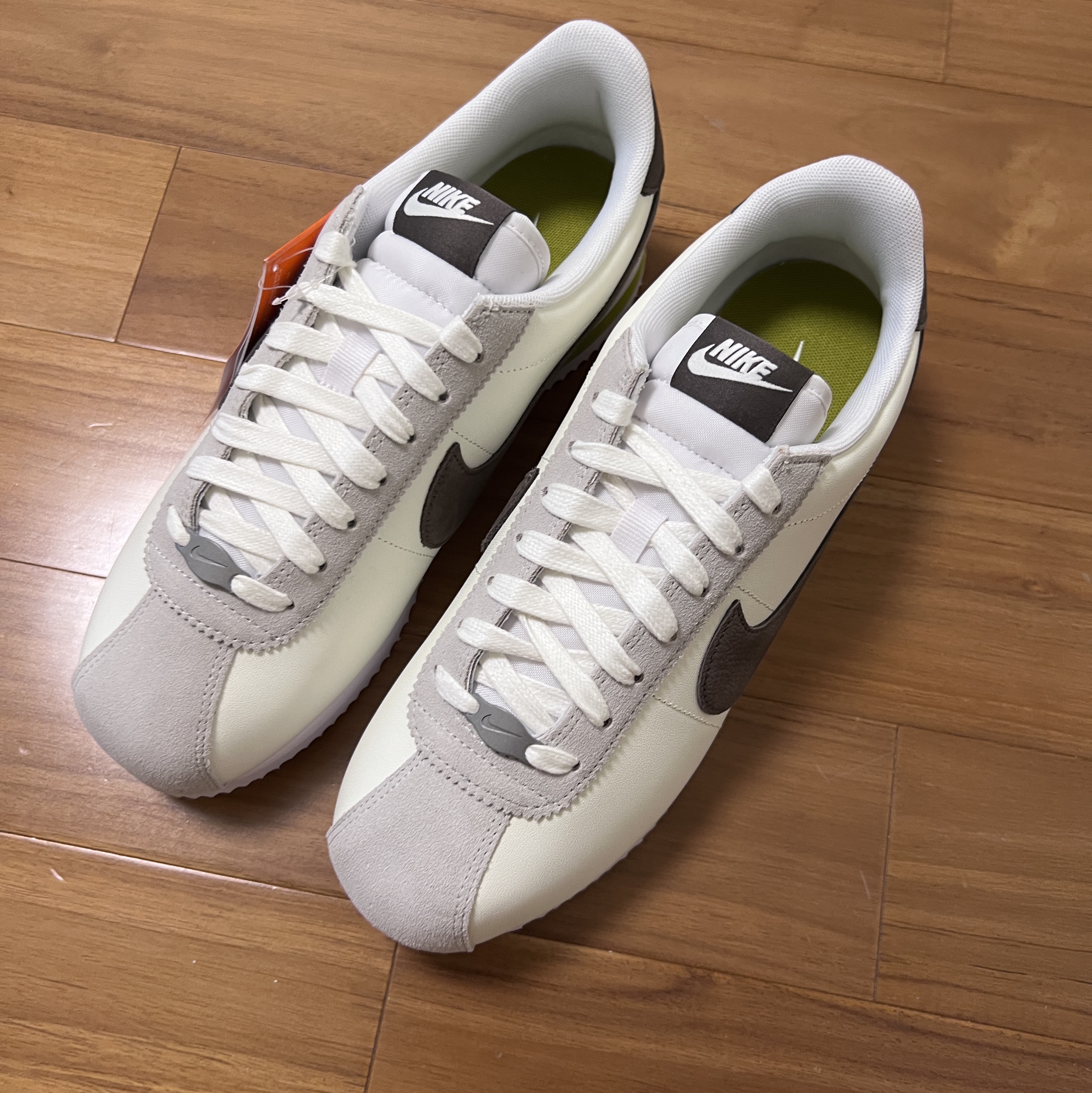 (W) Nike Cortez 23 Kkachi, Polyteru Human Index Human Jumbo 1/2 T-Shirt Black 착용 스타일 - 1
