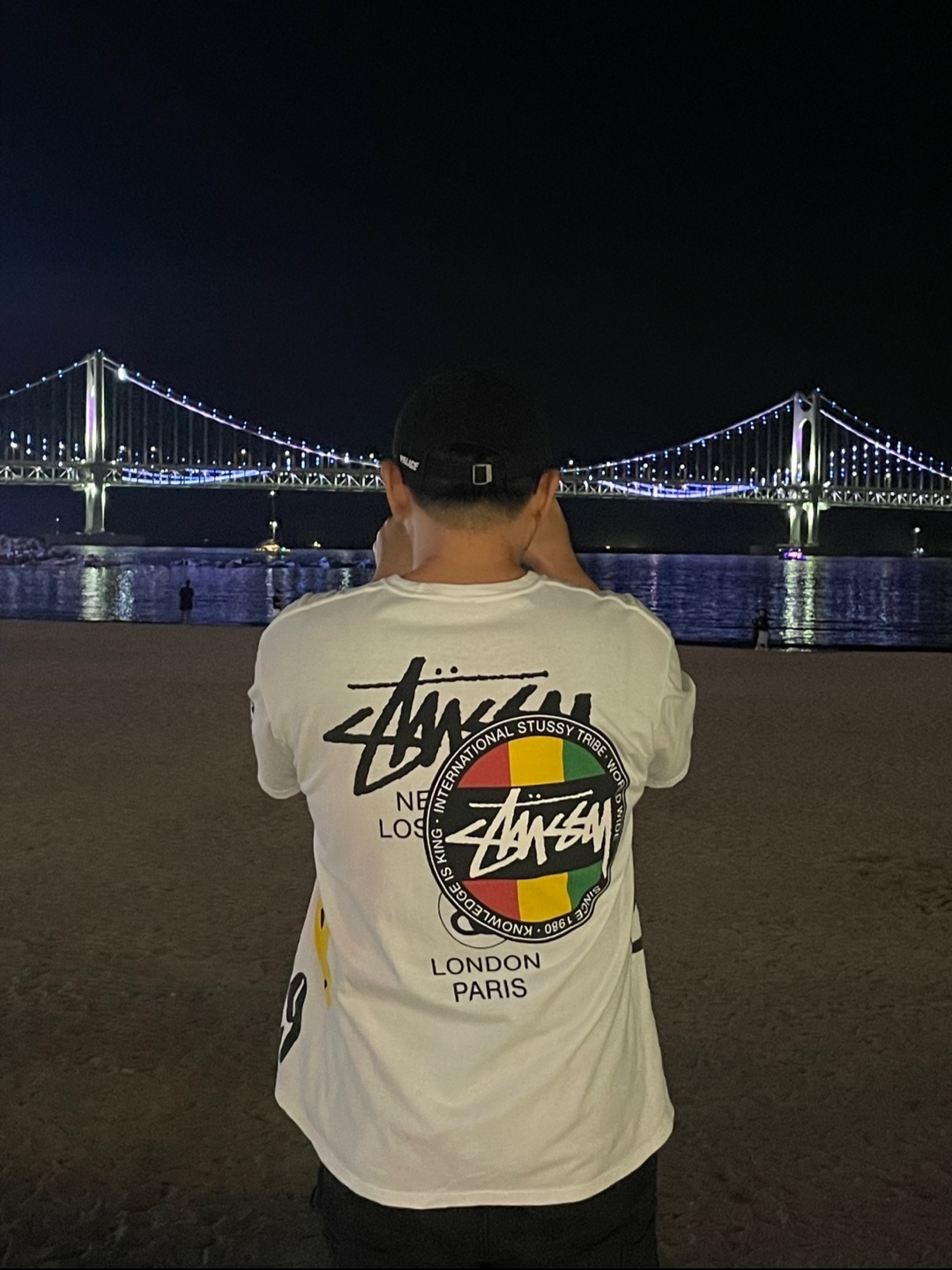 Stussy x Cactus Plant Flea Market USA 2019 T-Shirt White, Palace 3D P 6-Panel Black - 21SS 착용 스타일 - 1