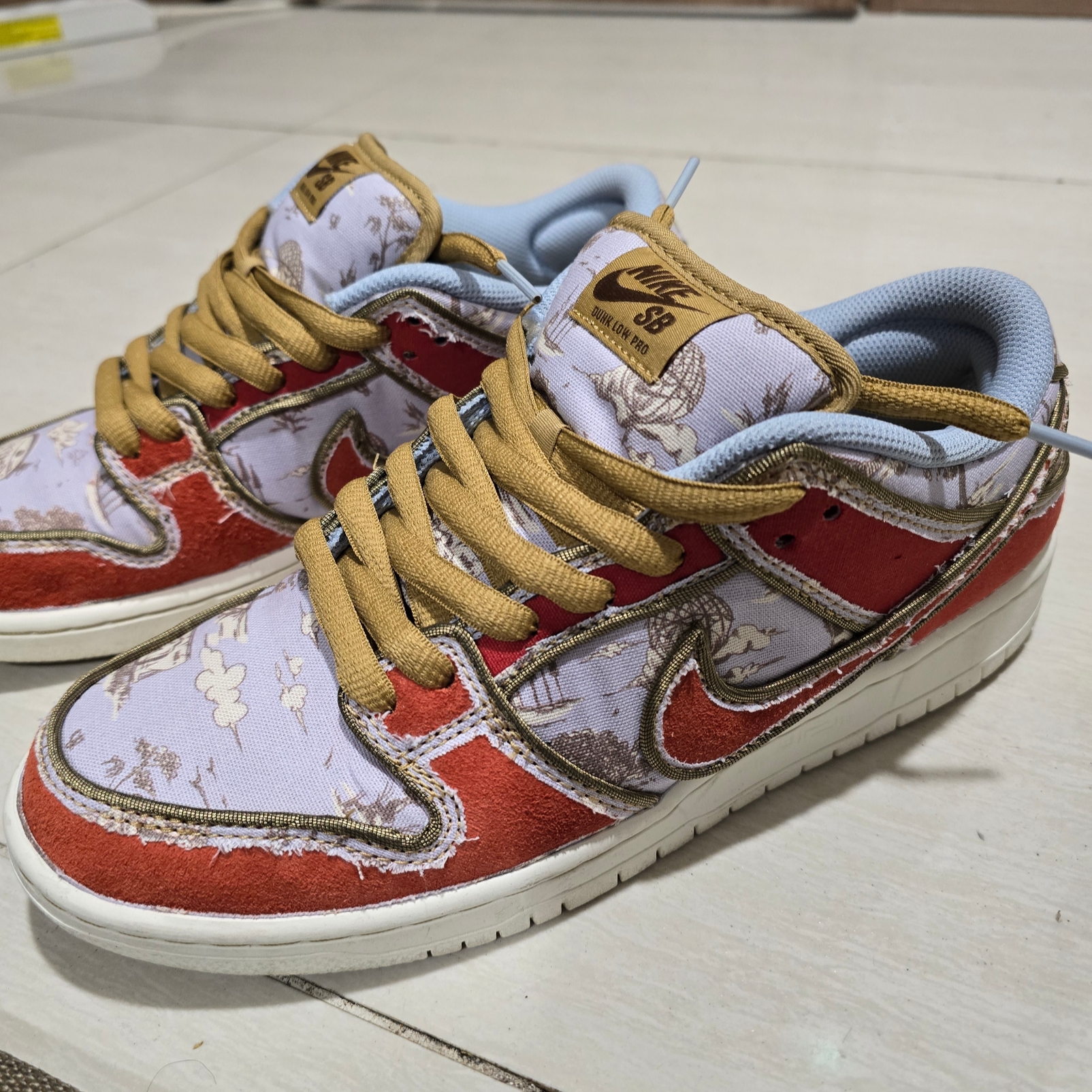 Nike SB Dunk Low Pro Premium Toile 착용 스타일