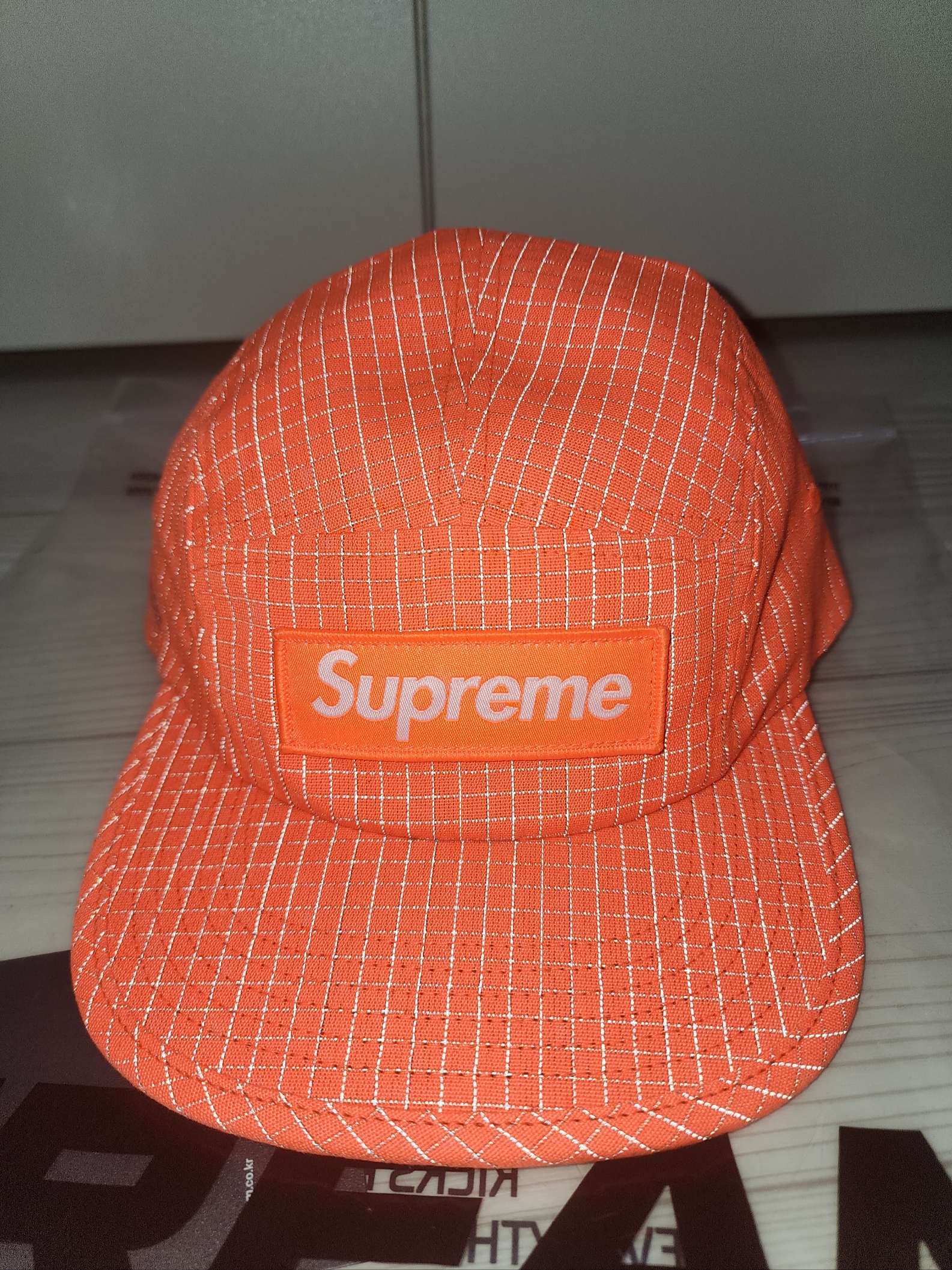 Supreme Reflective Ripstop Camp Cap Orange - 24SS 착용 스타일 - 3