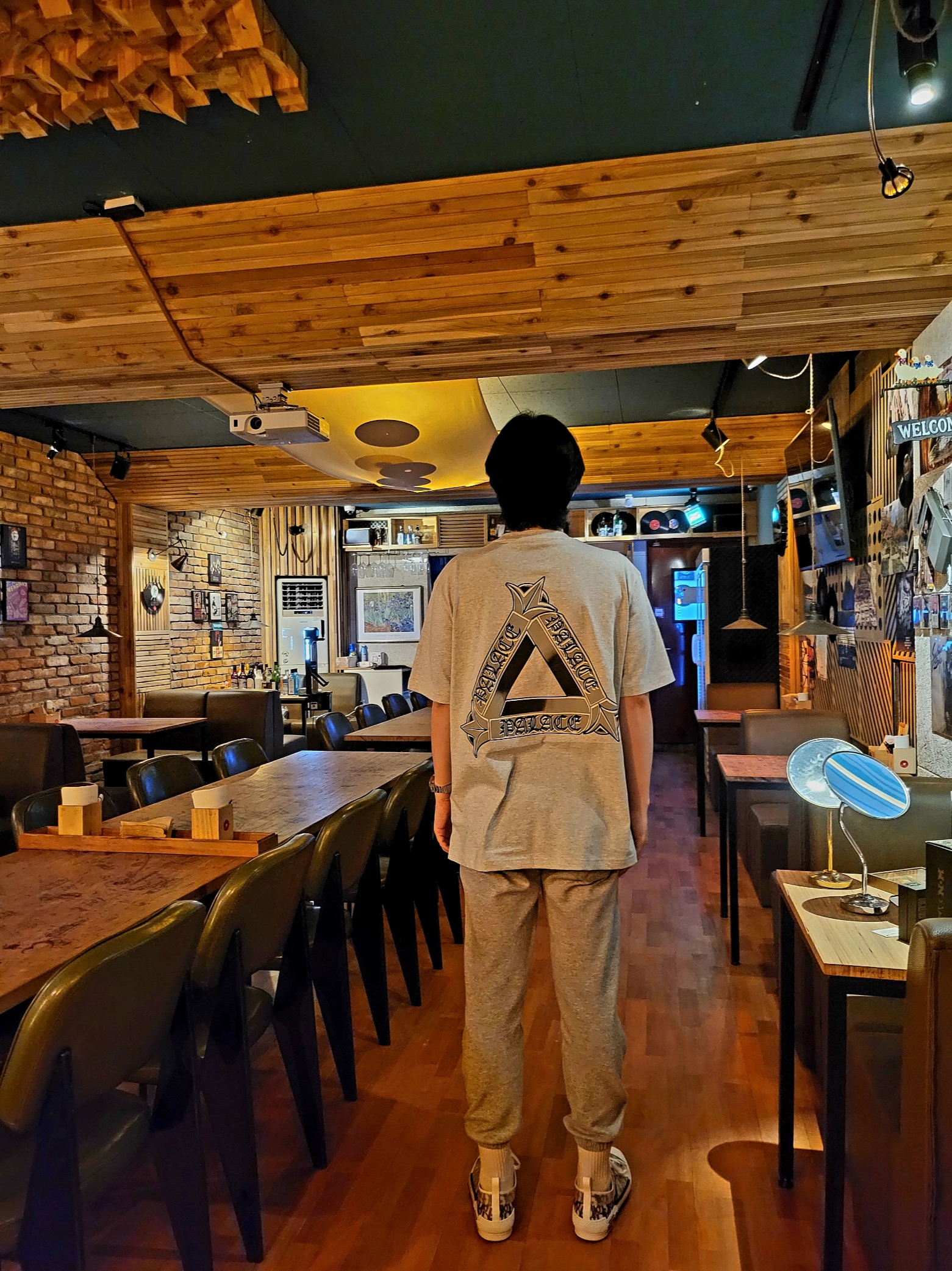 Gentle Monster x Maison Margiela MM113 Black Clear, Palace Tri-OG T-Shirt Grey Marl - 24SS 착용 스타일