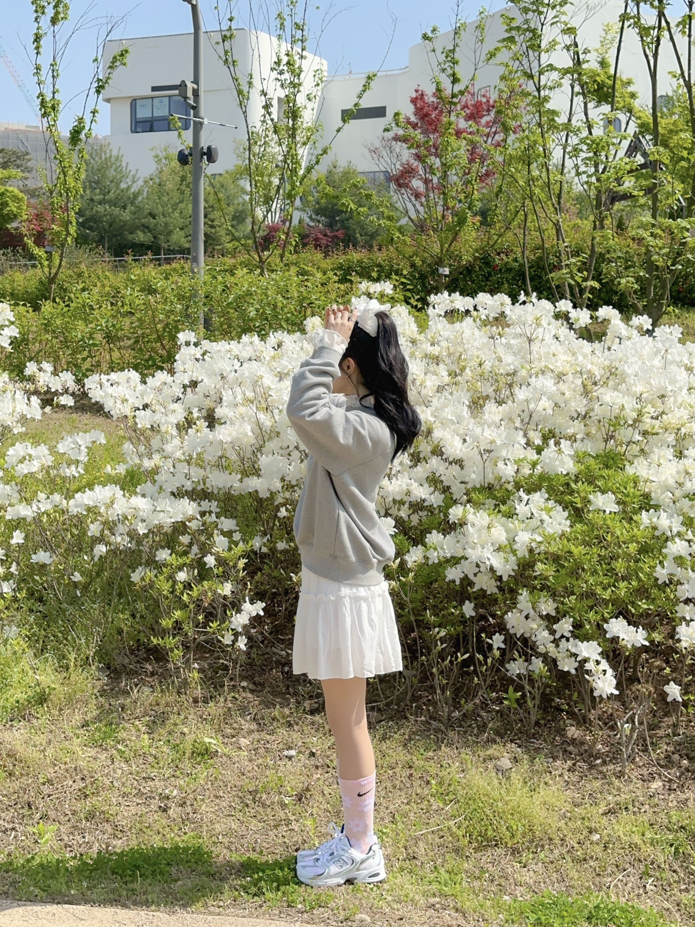 (Kids) Nike Everyday Plus Socks Pink White (6 Pack/Korean Ver.), New Balance 530 White 착용 스타일 - 1
