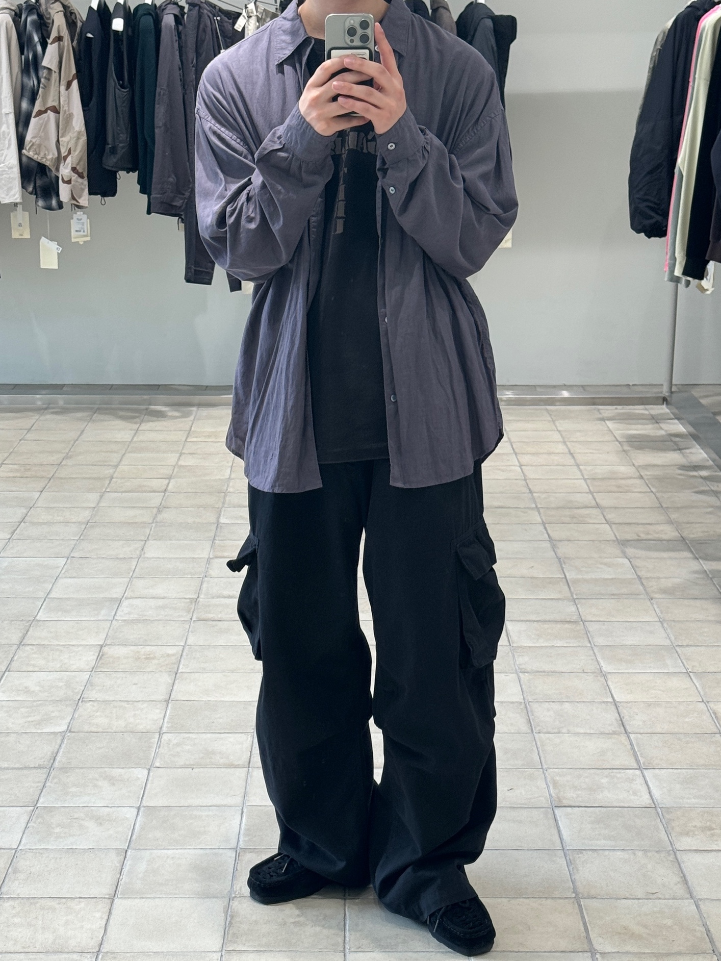 Polyteru 1011 Paisley Trucker Jacket Corduroy Dark Purple Navy, Polyteru Calf Bag Black Lambskin 착용 스타일 - 3